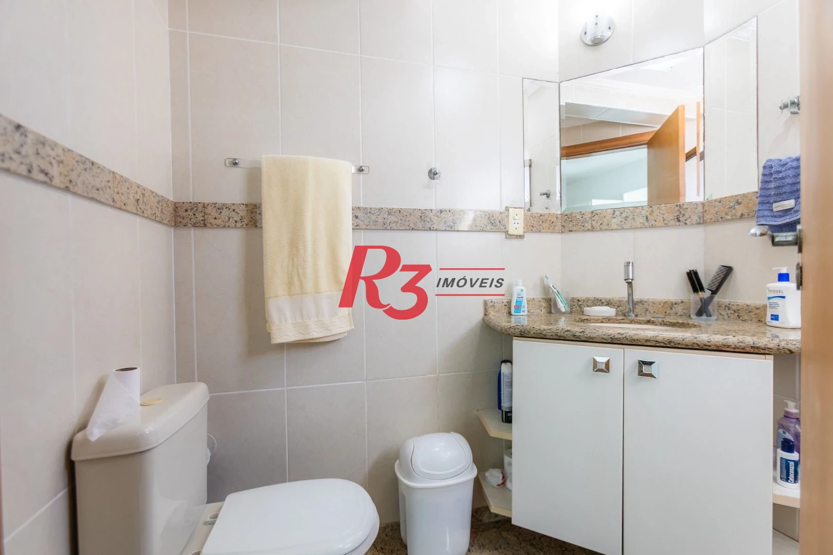 Village com 4 dormitórios à venda por R$ 1.450.000 - Embaré - Santos/SP