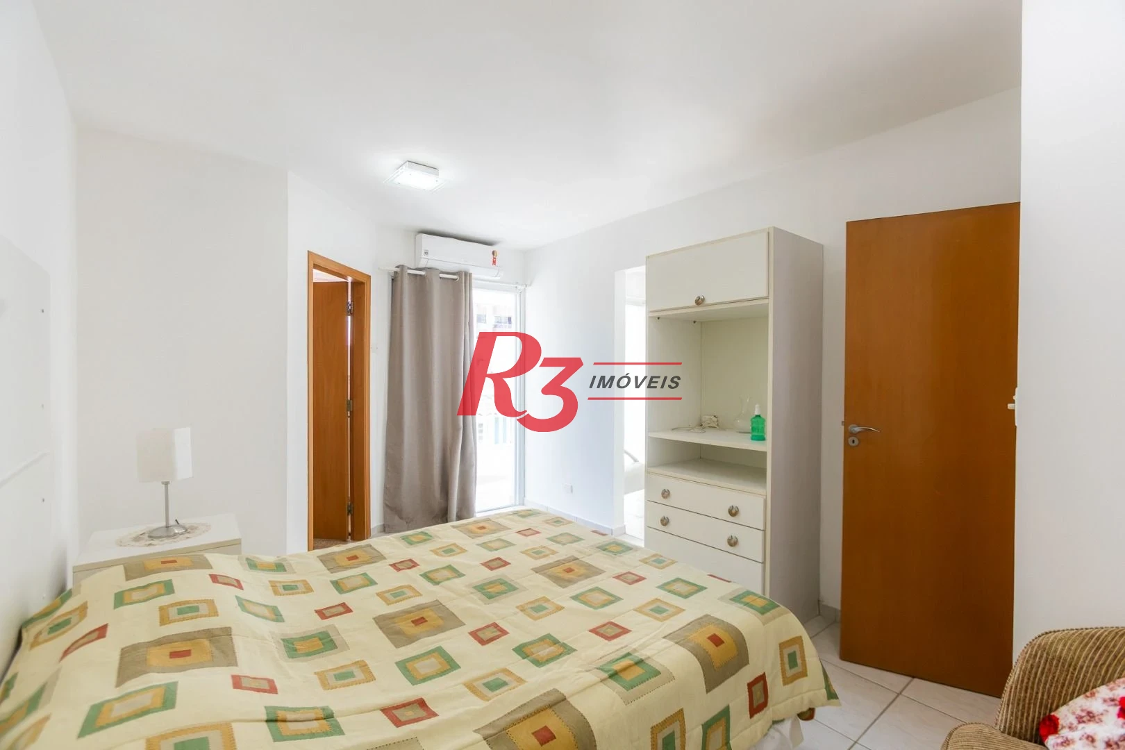Village com 4 dormitórios à venda por R$ 1.450.000 - Embaré - Santos/SP