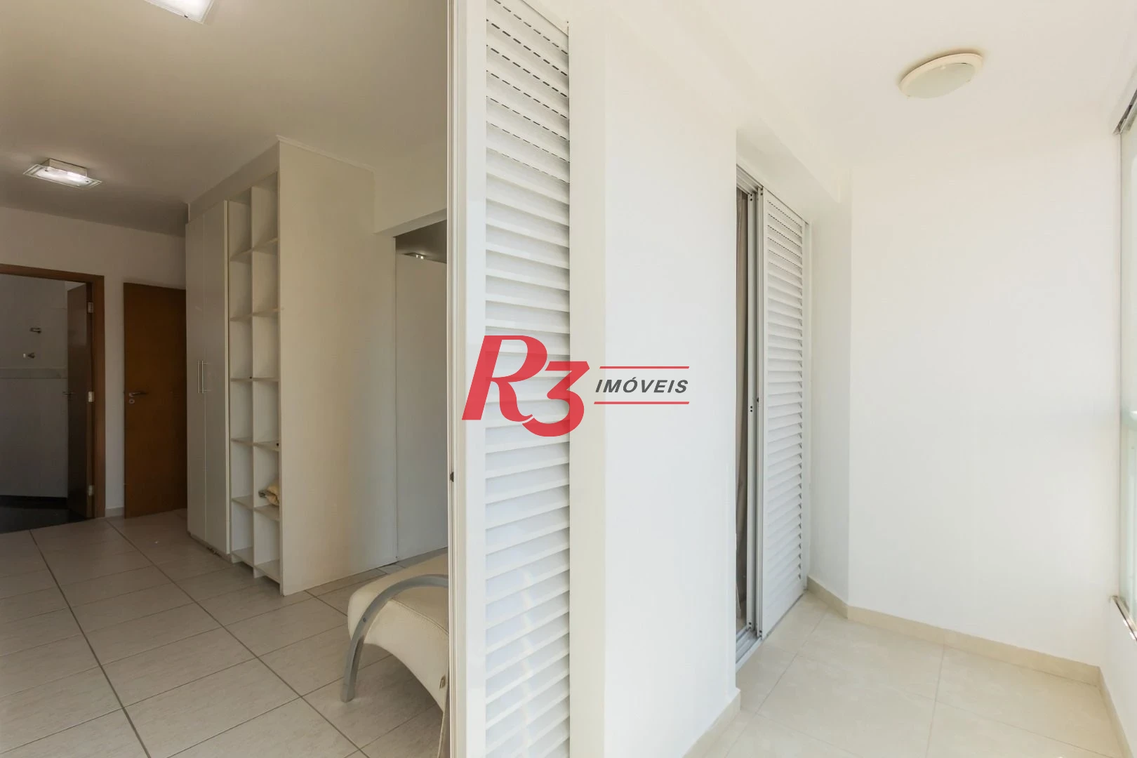 Village com 4 dormitórios à venda por R$ 1.450.000 - Embaré - Santos/SP