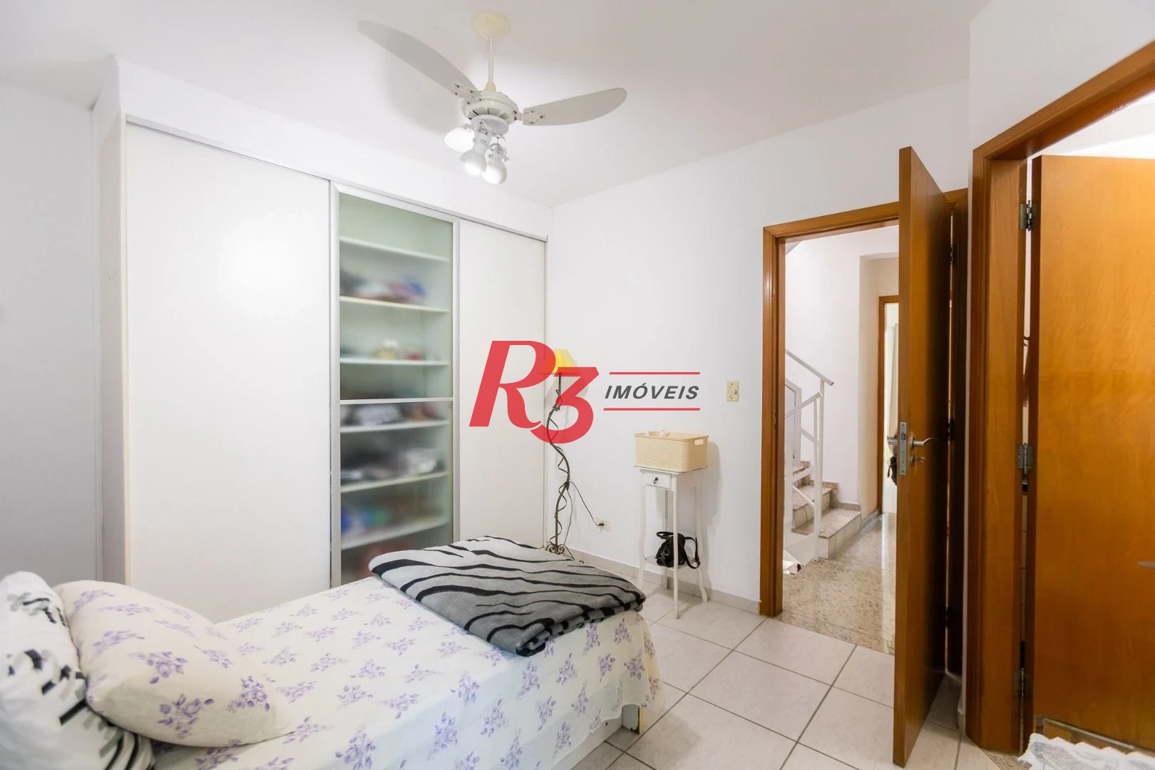 Village com 4 dormitórios à venda por R$ 1.450.000 - Embaré - Santos/SP