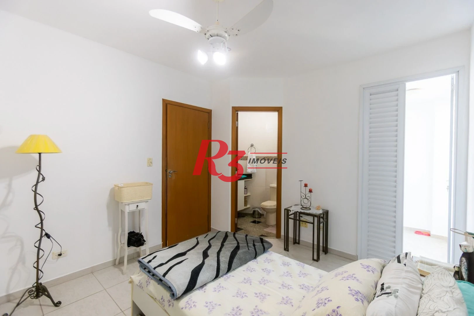 Village com 4 dormitórios à venda por R$ 1.450.000 - Embaré - Santos/SP