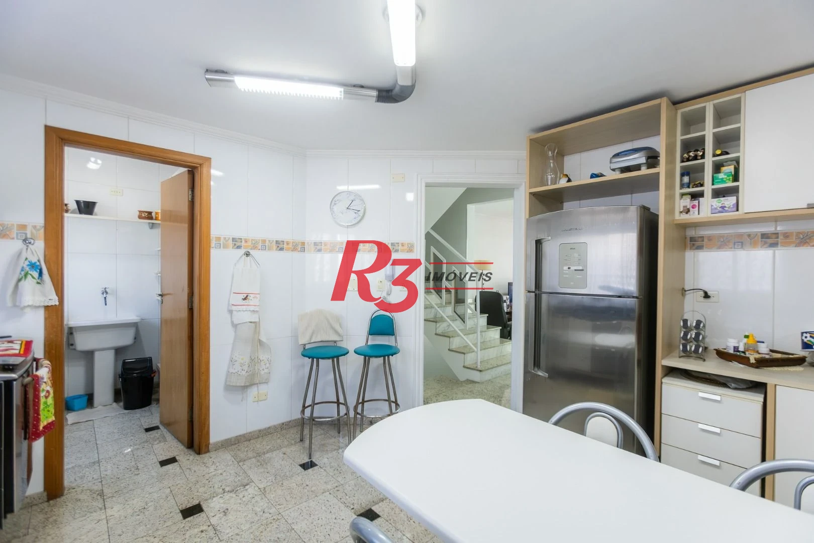 Village com 4 dormitórios à venda por R$ 1.450.000 - Embaré - Santos/SP