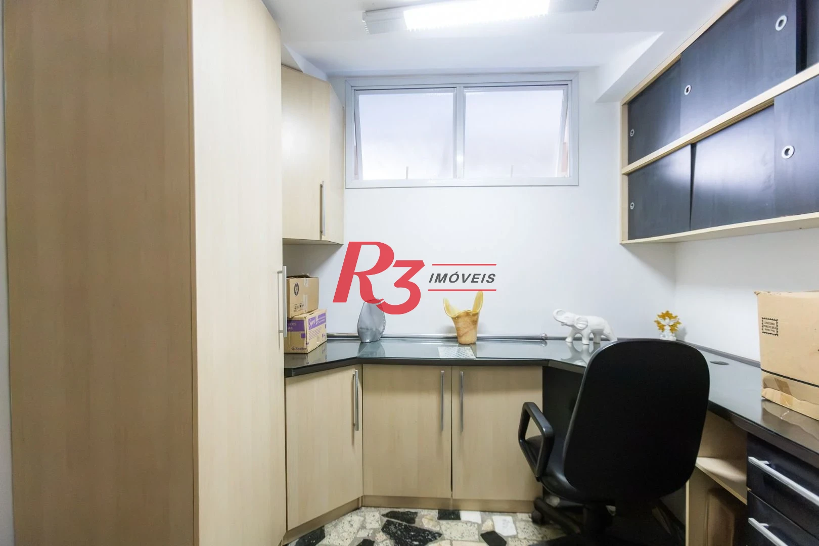 Village com 4 dormitórios à venda por R$ 1.450.000 - Embaré - Santos/SP