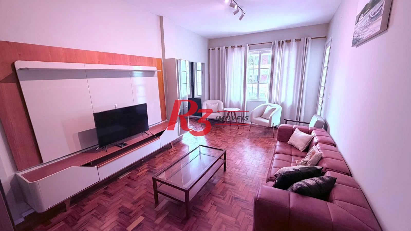 Apartamento com 2 dormitórios à venda, 100 m² por R$ 780.000,00 - Gonzaga - Santos/SP
