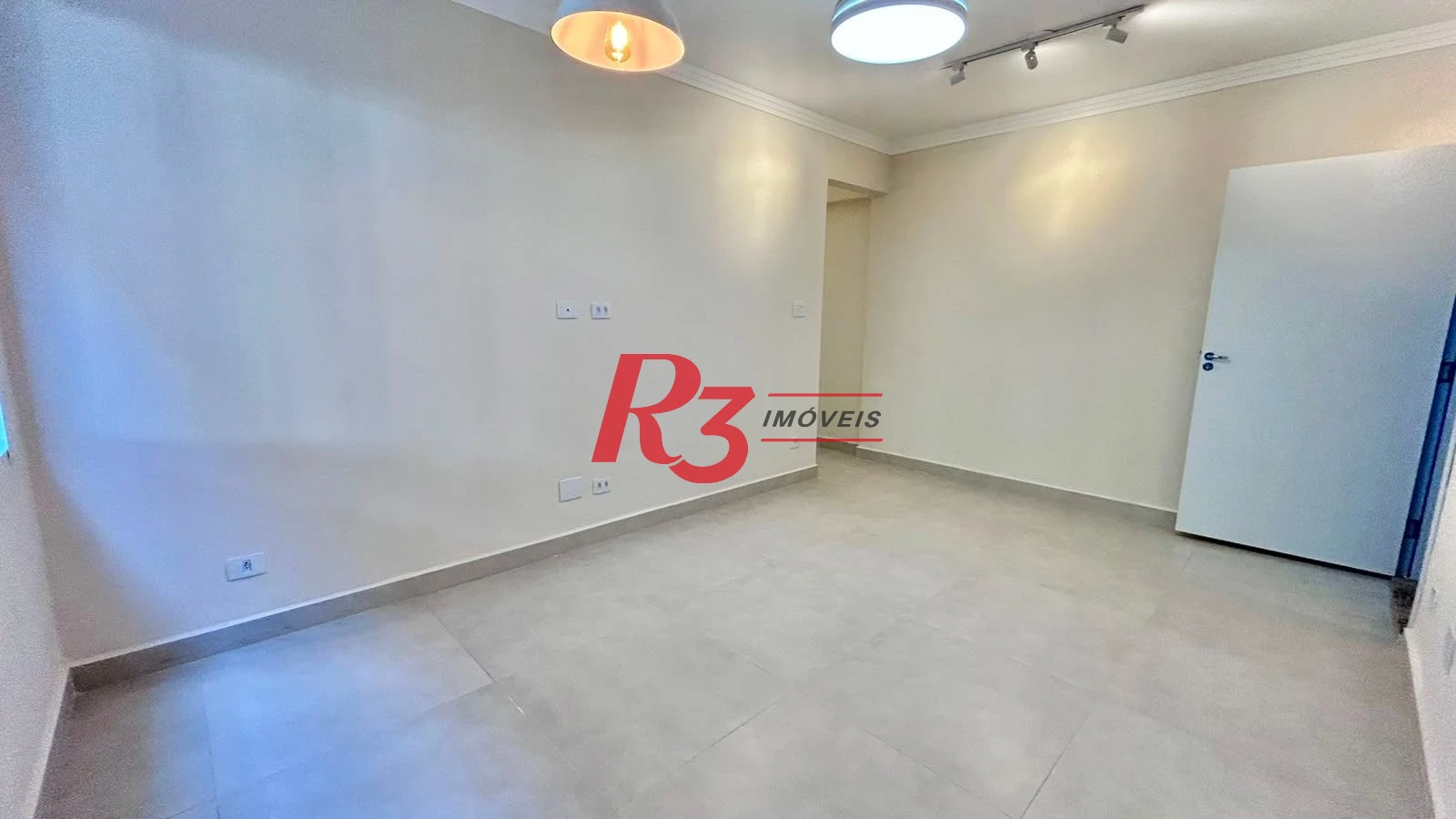 Apartamento à venda, 77 m² por R$ 480.000,00 - Gonzaga - Santos/SP