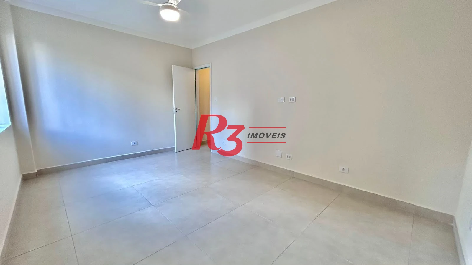 Apartamento à venda, 77 m² por R$ 480.000,00 - Gonzaga - Santos/SP