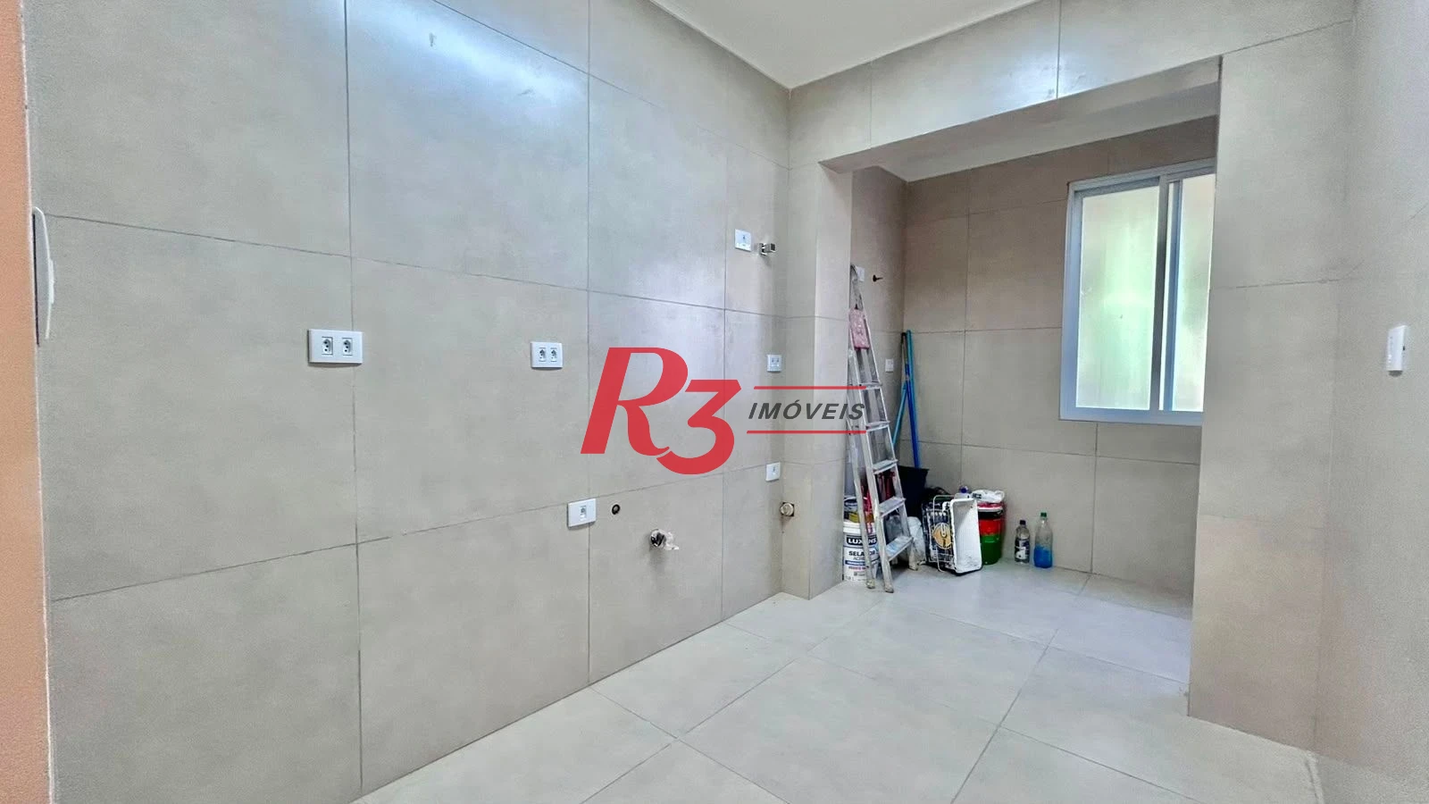 Apartamento à venda, 77 m² por R$ 480.000,00 - Gonzaga - Santos/SP
