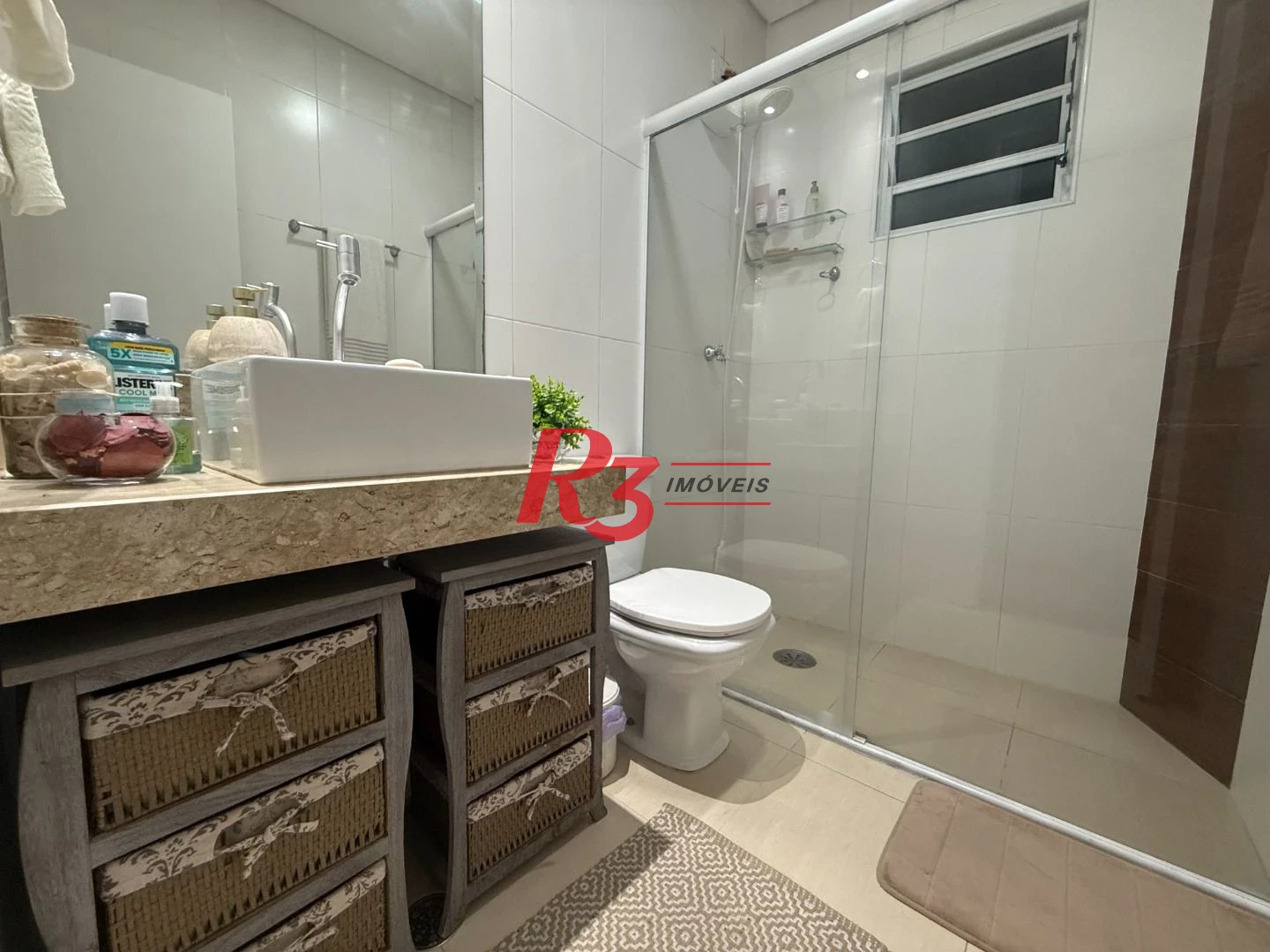 Apartamento com 3 dormitórios à venda, 130 m² por R$ 680.000,00 - Campo Grande - Santos/SP