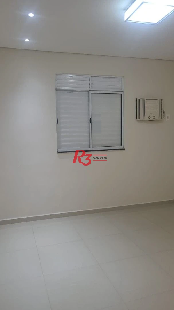Apartamento com 3 dormitórios à venda, 130 m² por R$ 680.000,00 - Campo Grande - Santos/SP