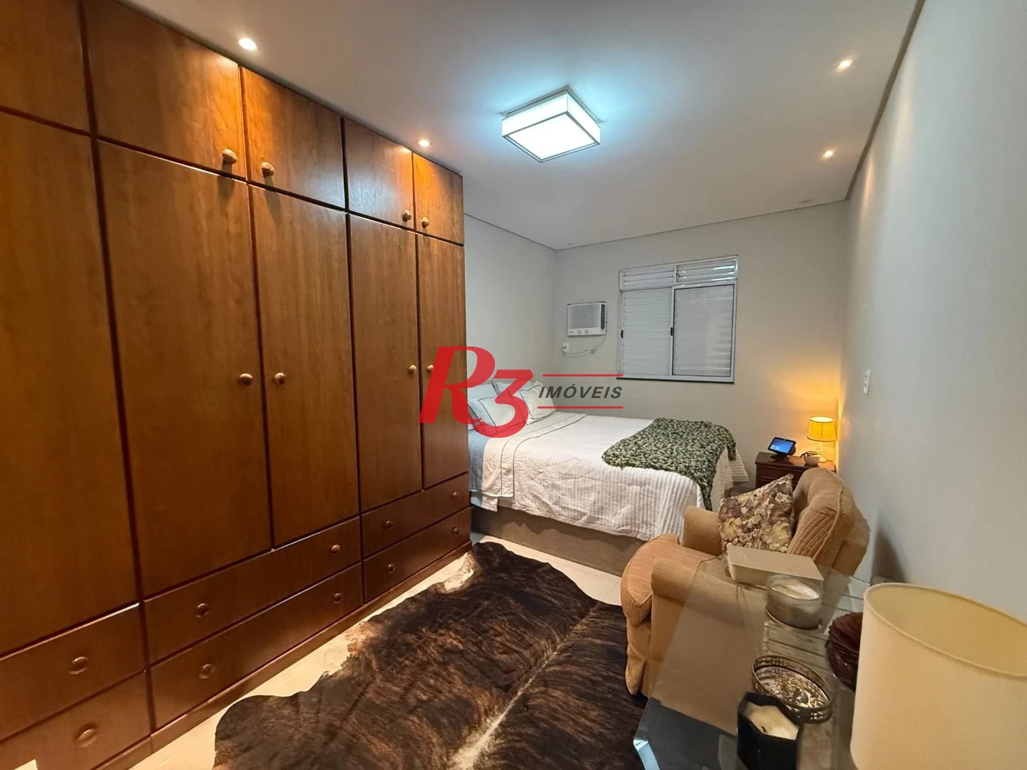 Apartamento com 3 dormitórios à venda, 130 m² por R$ 680.000,00 - Campo Grande - Santos/SP