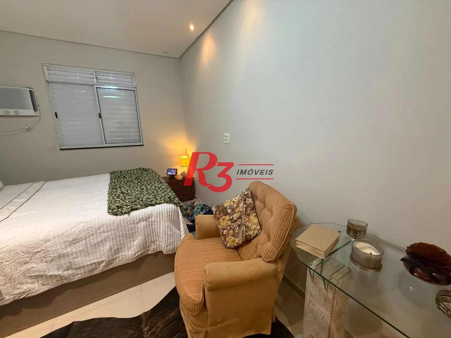 Apartamento com 3 dormitórios à venda, 130 m² por R$ 680.000,00 - Campo Grande - Santos/SP