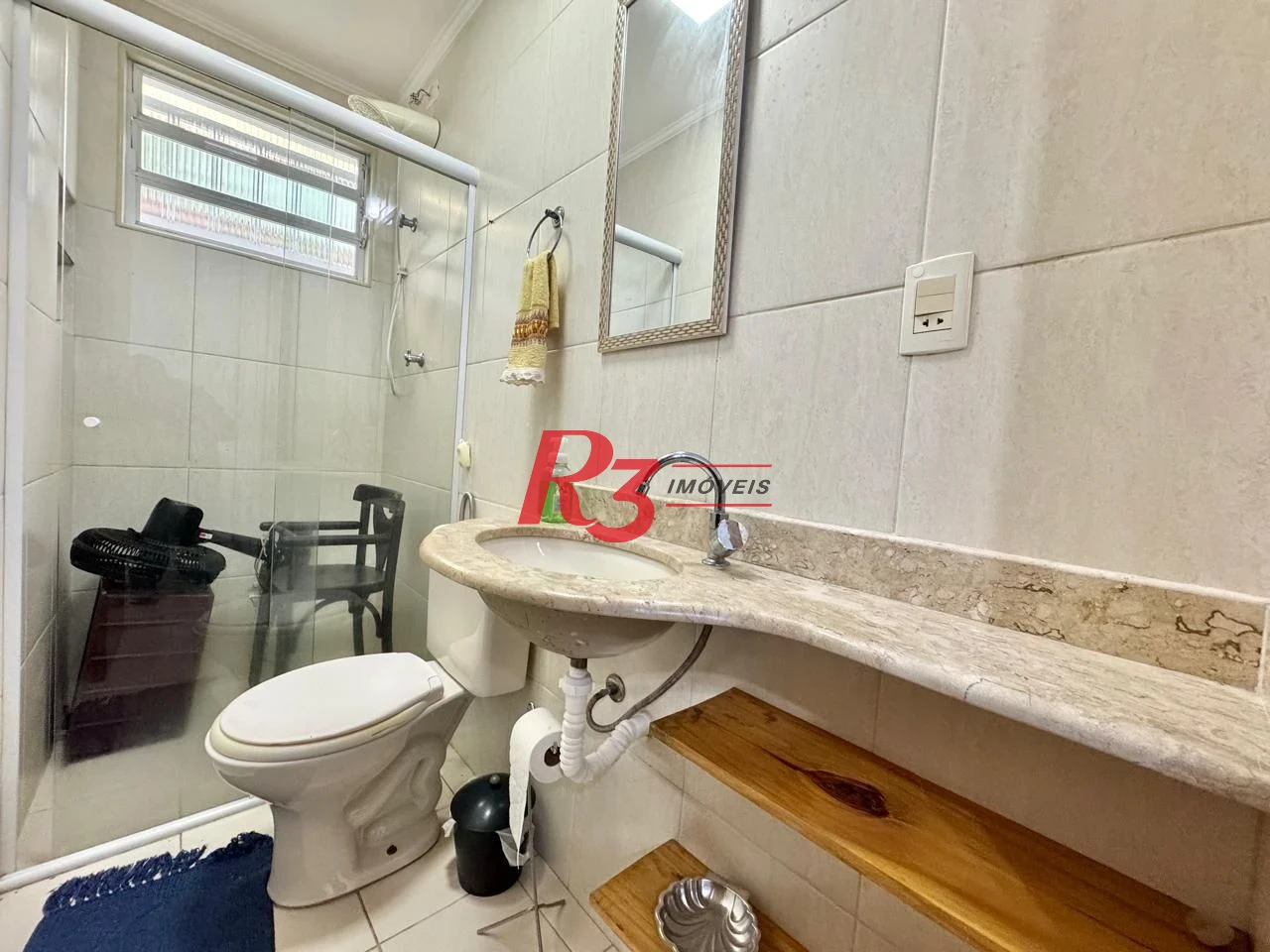 Sobrado com 4 dormitórios à venda, 203 m² por R$ 1.500.000,00 - Estuário - Santos/SP