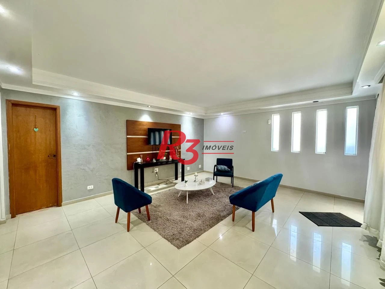 Sobrado com 4 dormitórios à venda, 203 m² por R$ 1.500.000,00 - Estuário - Santos/SP