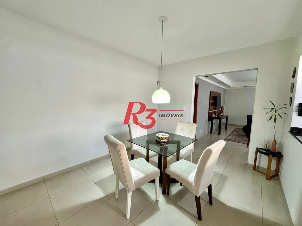 Sobrado com 4 dormitórios à venda, 203 m² por R$ 1.500.000,00 - Estuário - Santos/SP