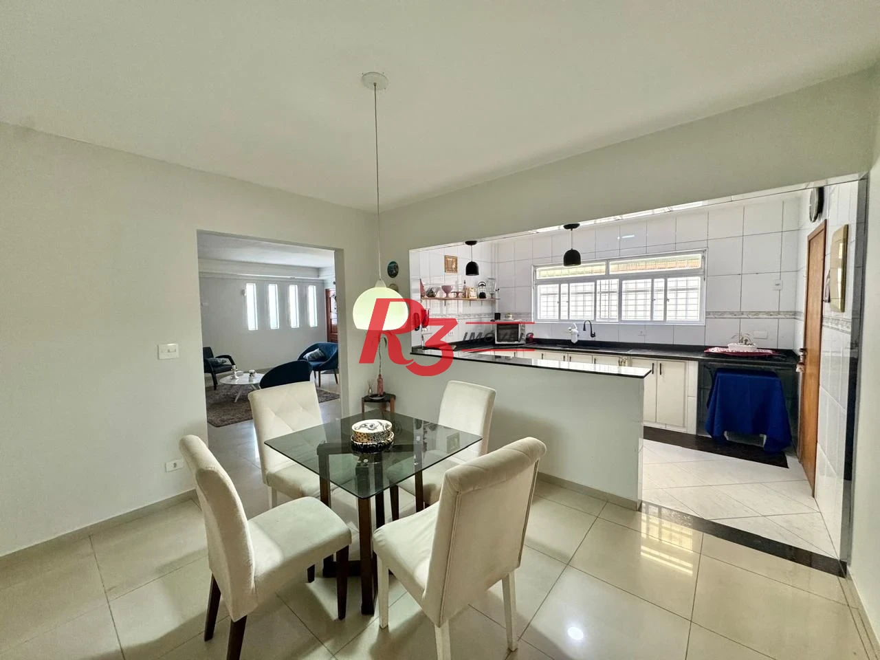 Sobrado com 4 dormitórios à venda, 203 m² por R$ 1.500.000,00 - Estuário - Santos/SP