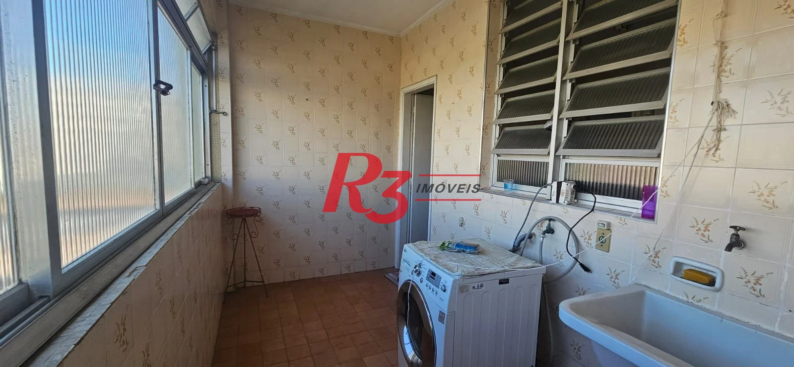 Apartamento com 2 dormitórios à venda, 82 m² por R$ 650.000,00 - Aparecida - Santos/SP