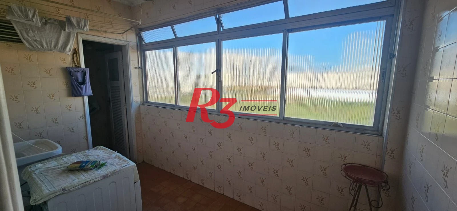 Apartamento com 2 dormitórios à venda, 82 m² por R$ 650.000,00 - Aparecida - Santos/SP