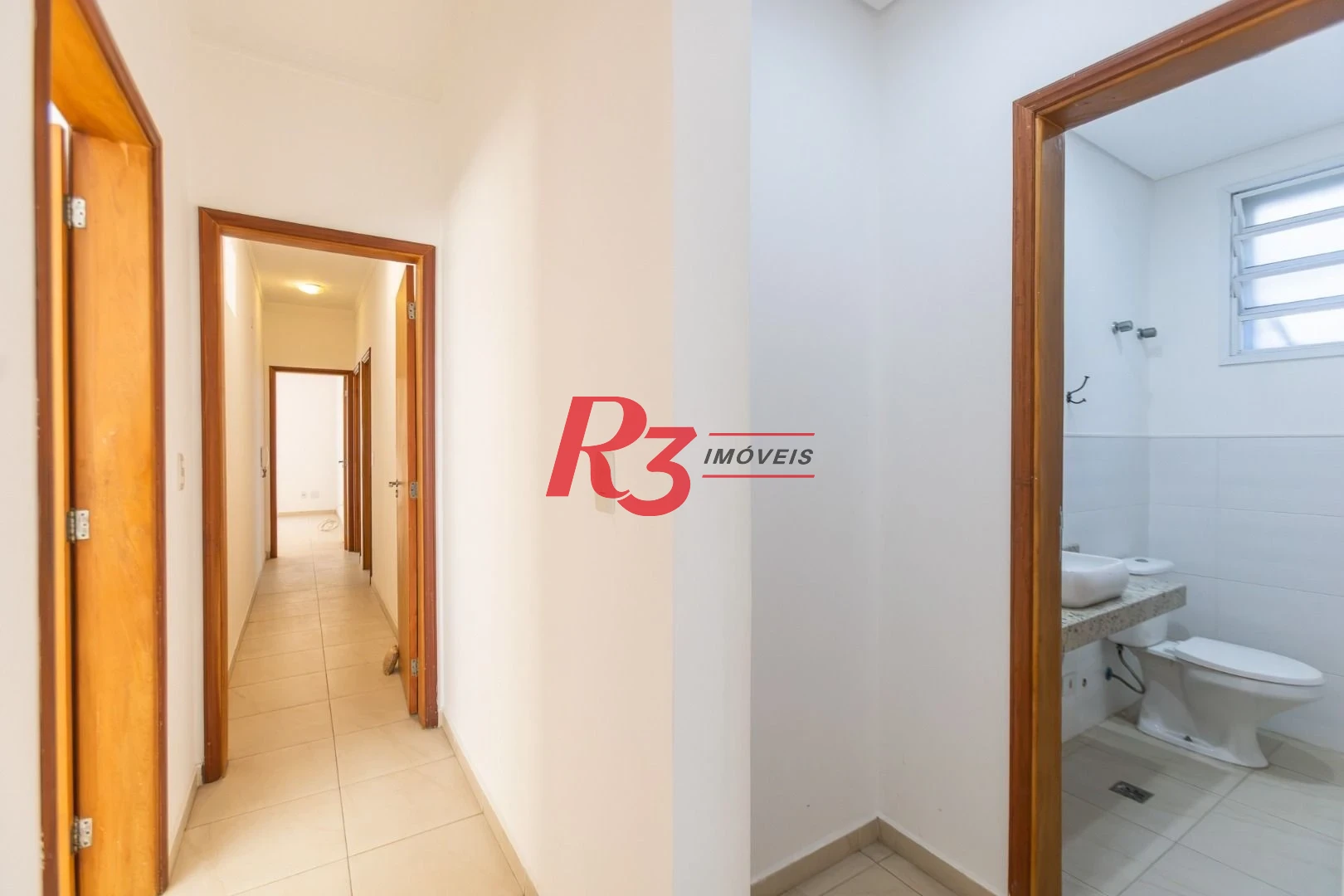 Casa com 3 dormitórios à venda, 162 m² por R$ 1.166.000,00 - Ponta da Praia - Santos/SP