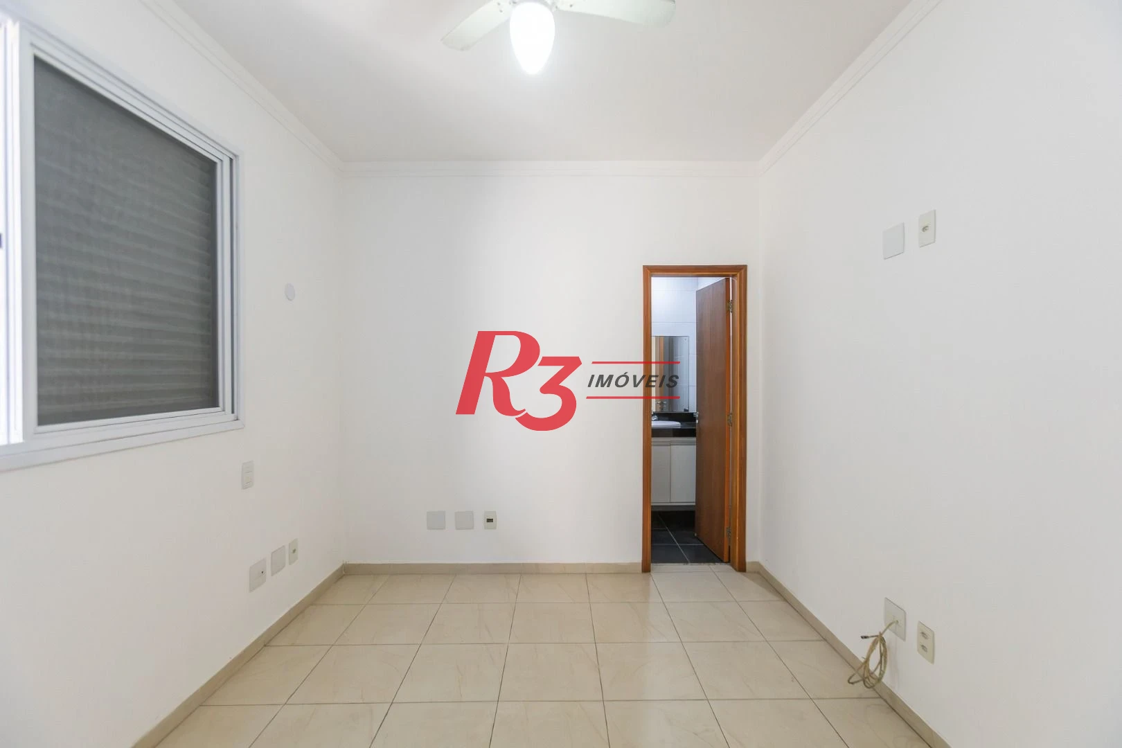 Casa com 3 dormitórios à venda, 162 m² por R$ 1.166.000,00 - Ponta da Praia - Santos/SP