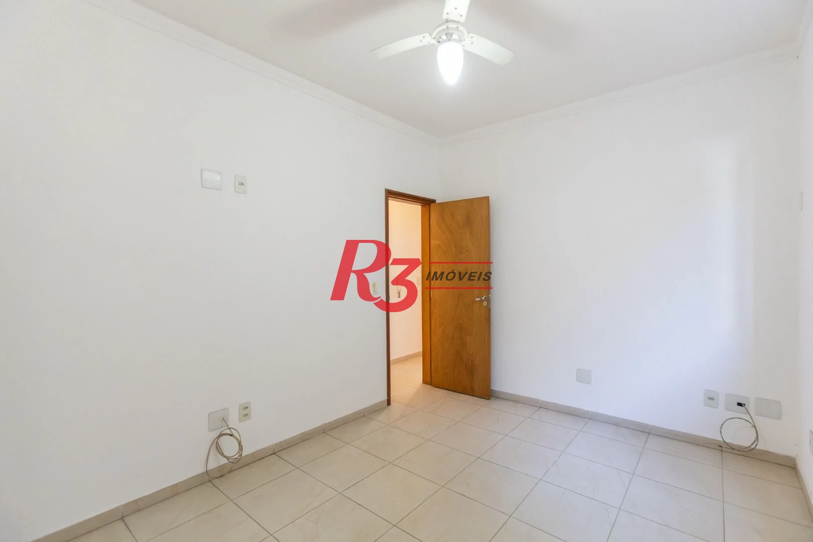 Casa com 3 dormitórios à venda, 162 m² por R$ 1.166.000,00 - Ponta da Praia - Santos/SP