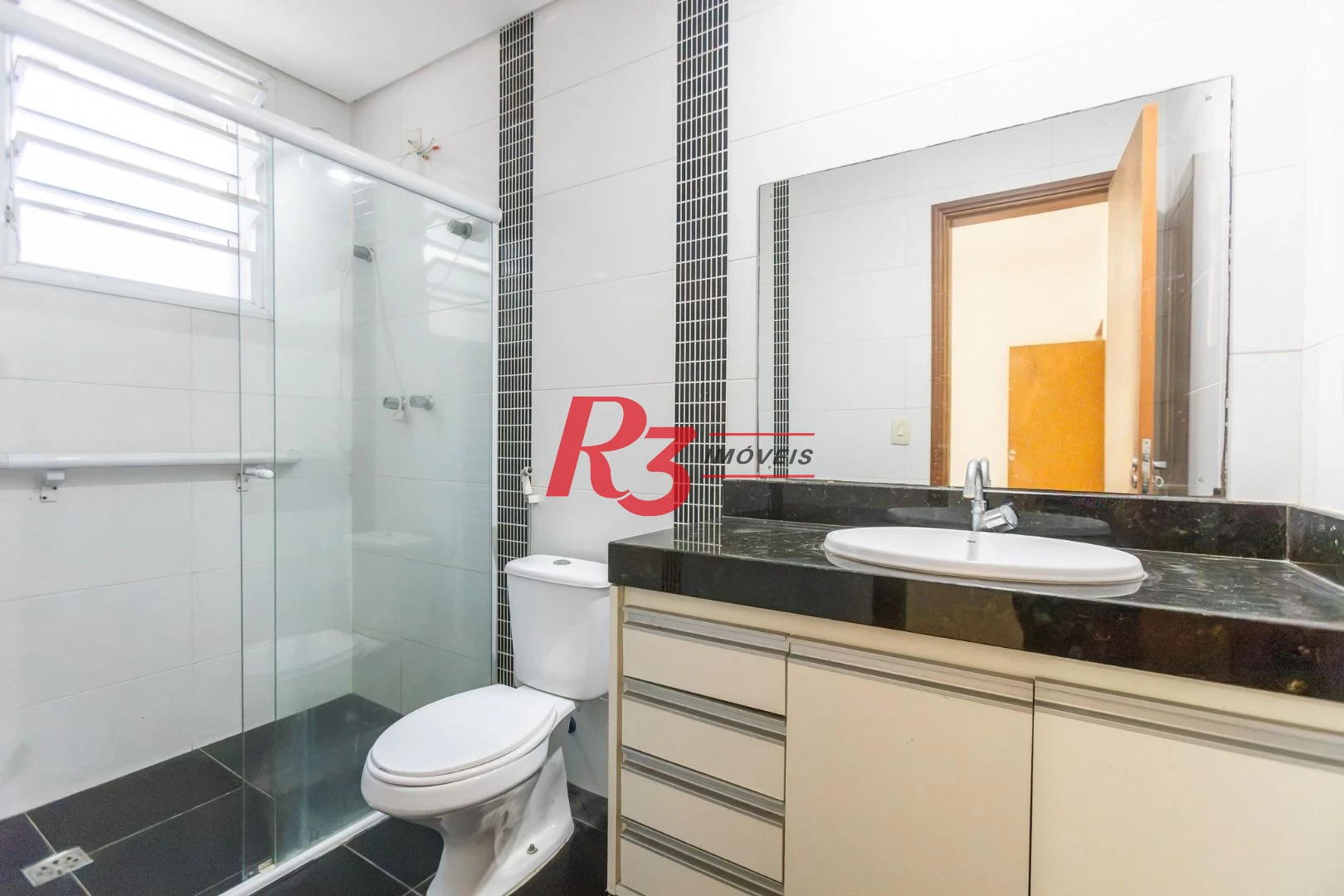 Casa com 3 dormitórios à venda, 162 m² por R$ 1.166.000,00 - Ponta da Praia - Santos/SP