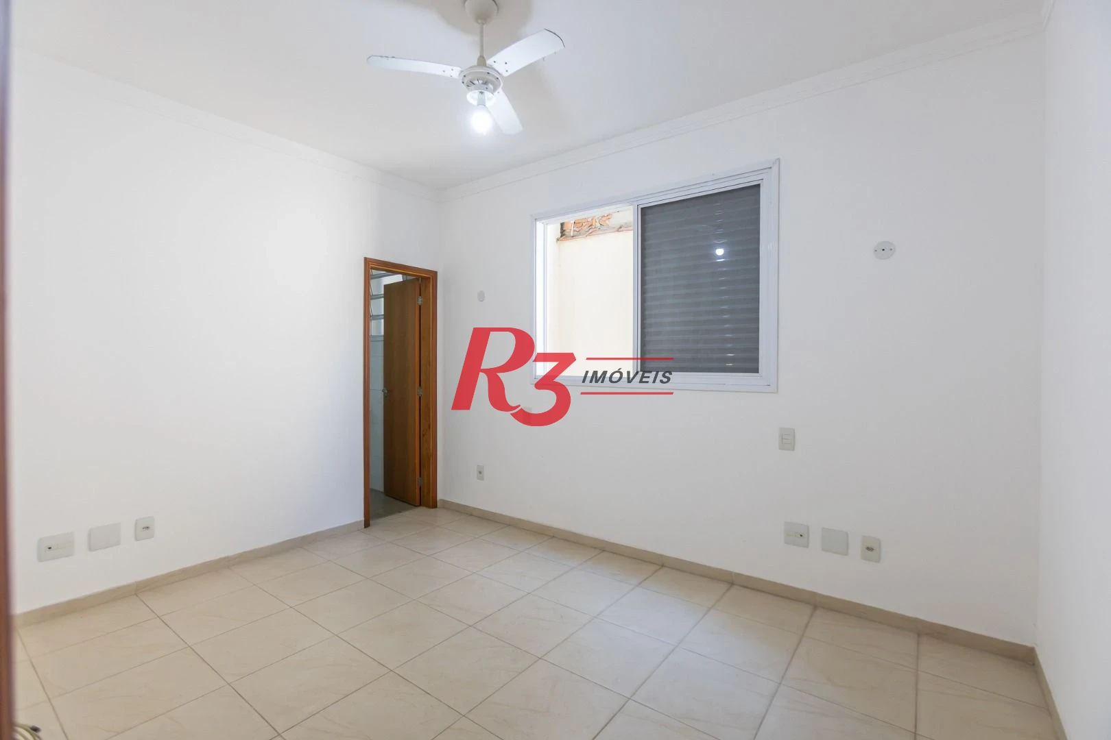 Casa com 3 dormitórios à venda, 162 m² por R$ 1.166.000,00 - Ponta da Praia - Santos/SP