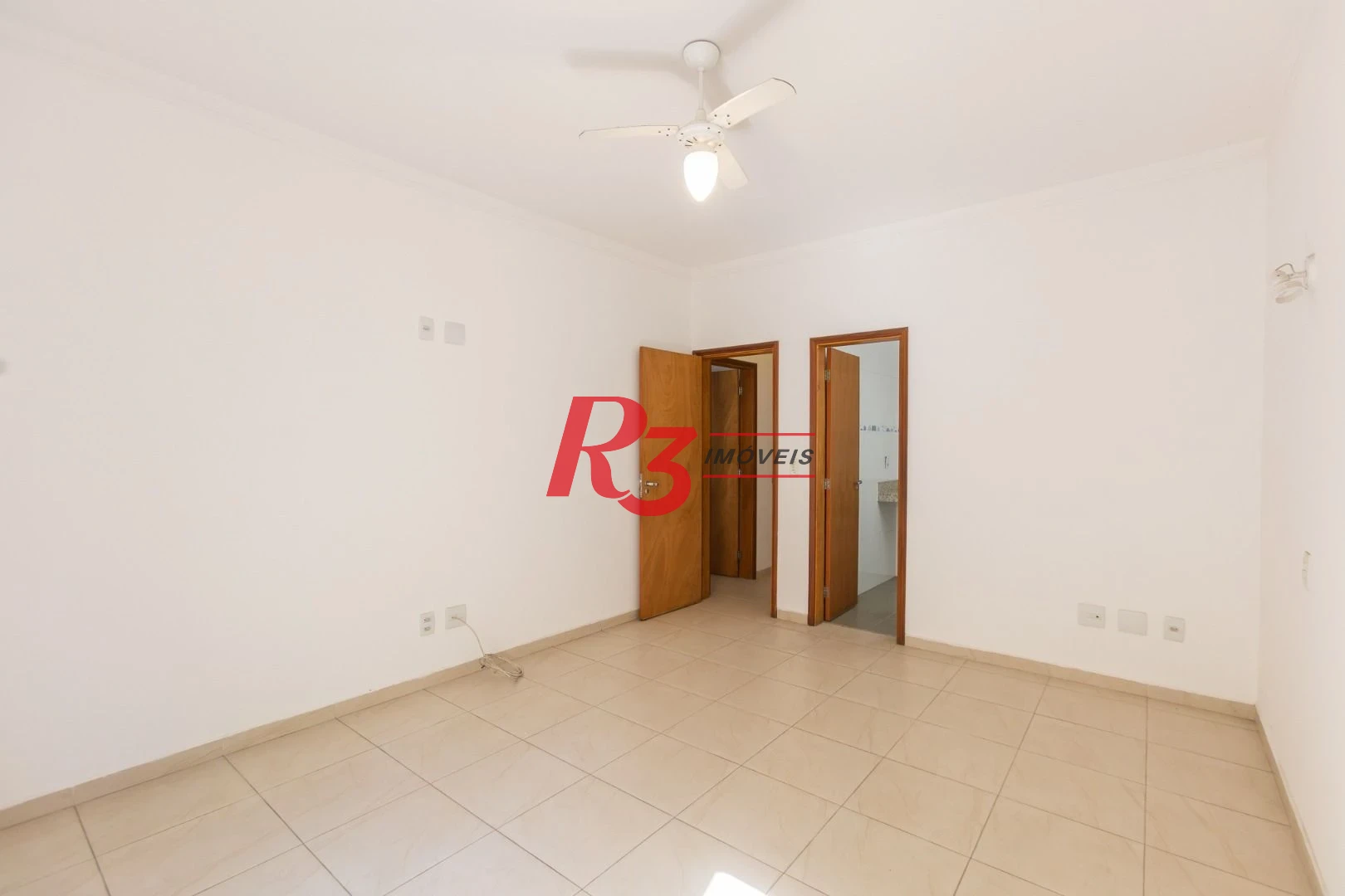 Casa com 3 dormitórios à venda, 162 m² por R$ 1.166.000,00 - Ponta da Praia - Santos/SP