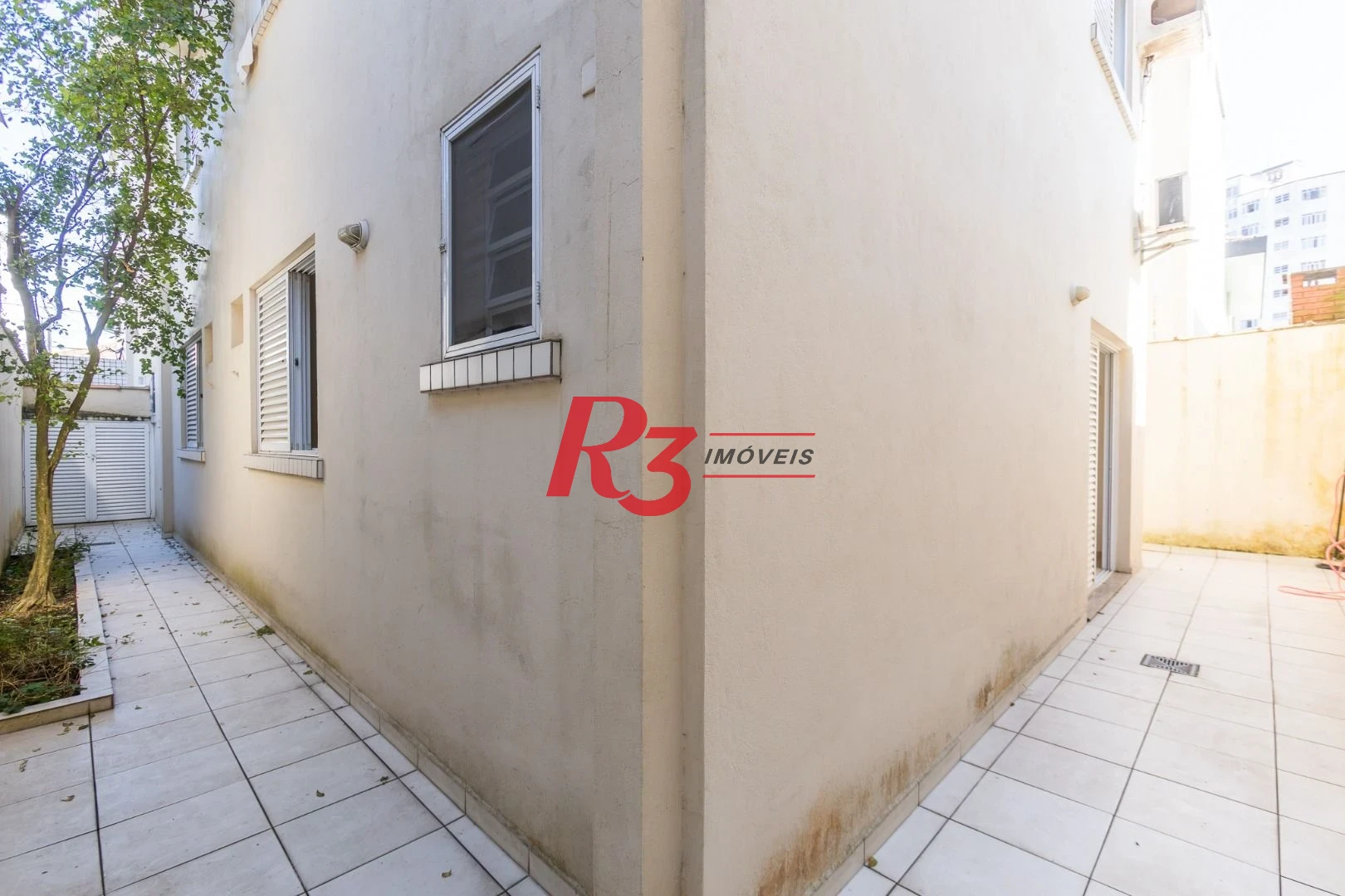 Casa com 3 dormitórios à venda, 162 m² por R$ 1.166.000,00 - Ponta da Praia - Santos/SP