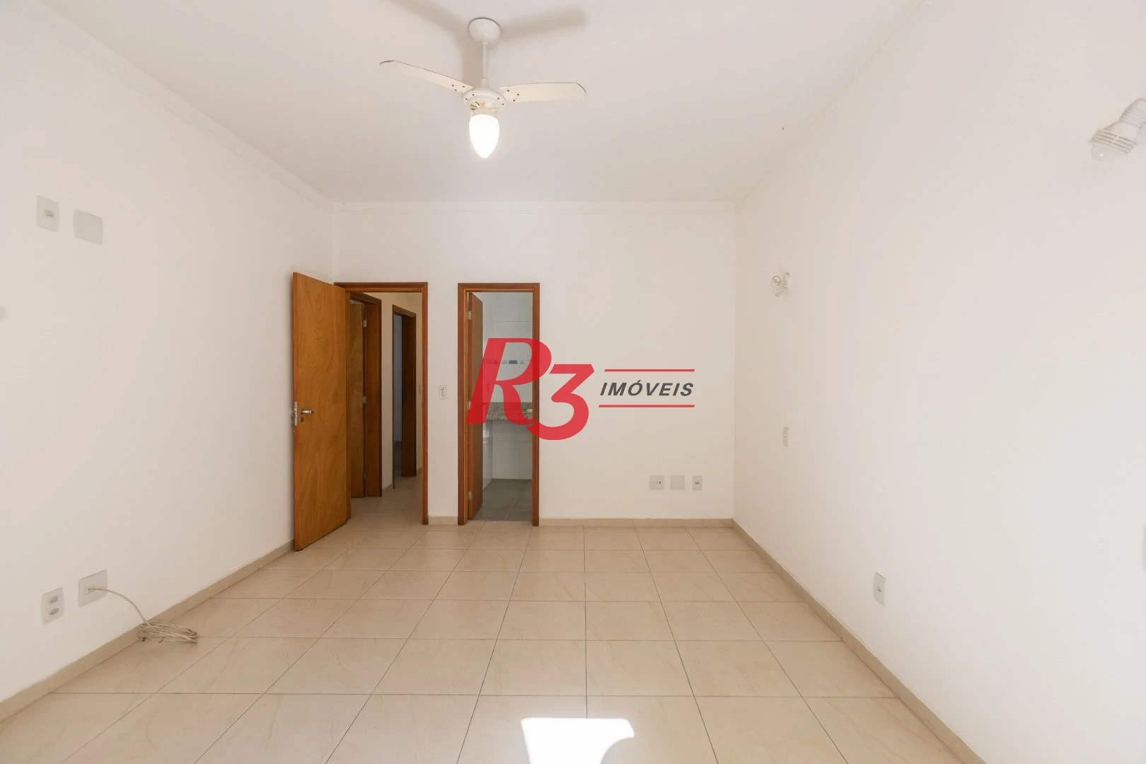 Casa com 3 dormitórios à venda, 162 m² por R$ 1.166.000,00 - Ponta da Praia - Santos/SP