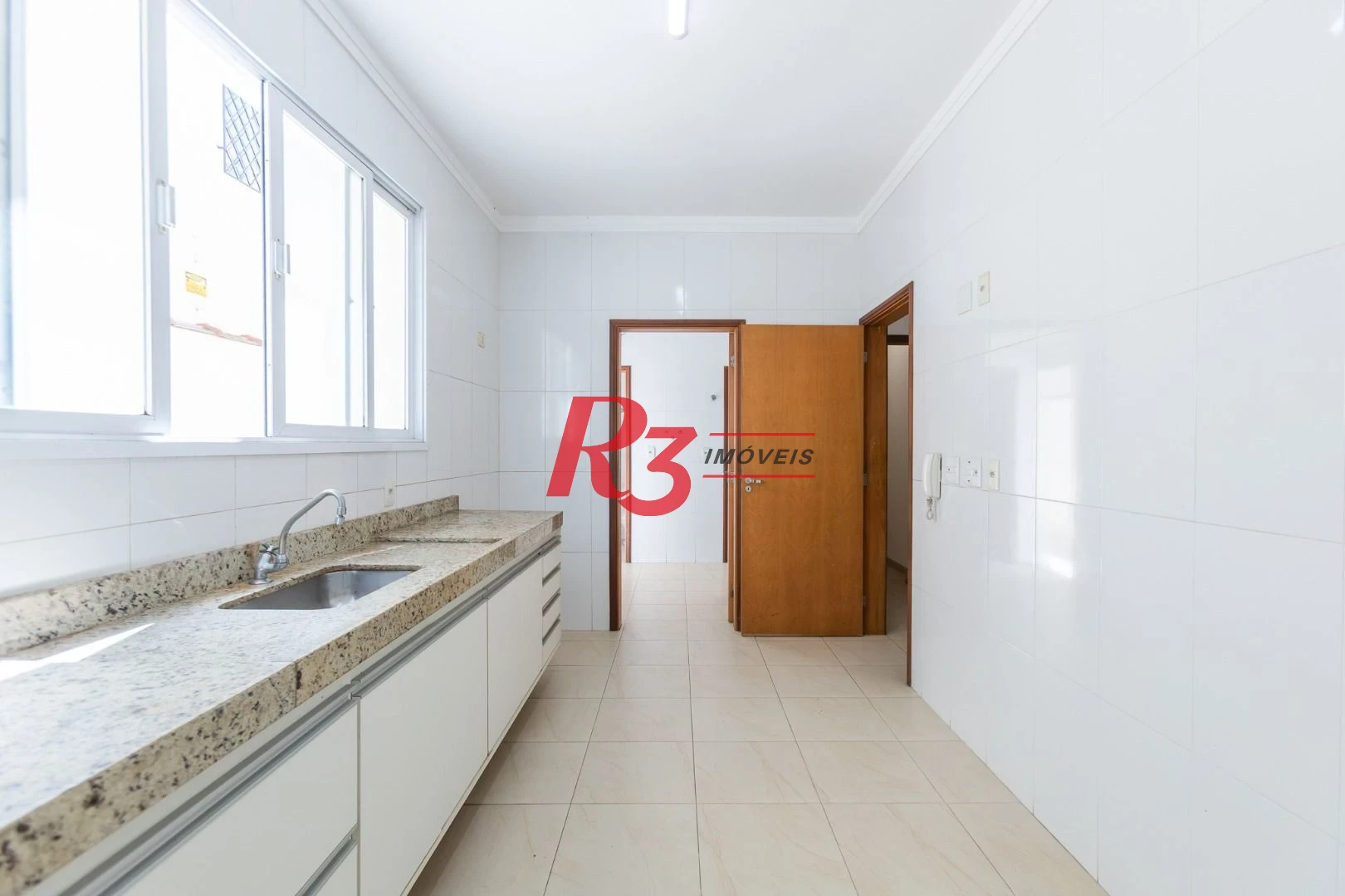 Casa com 3 dormitórios à venda, 162 m² por R$ 1.166.000,00 - Ponta da Praia - Santos/SP