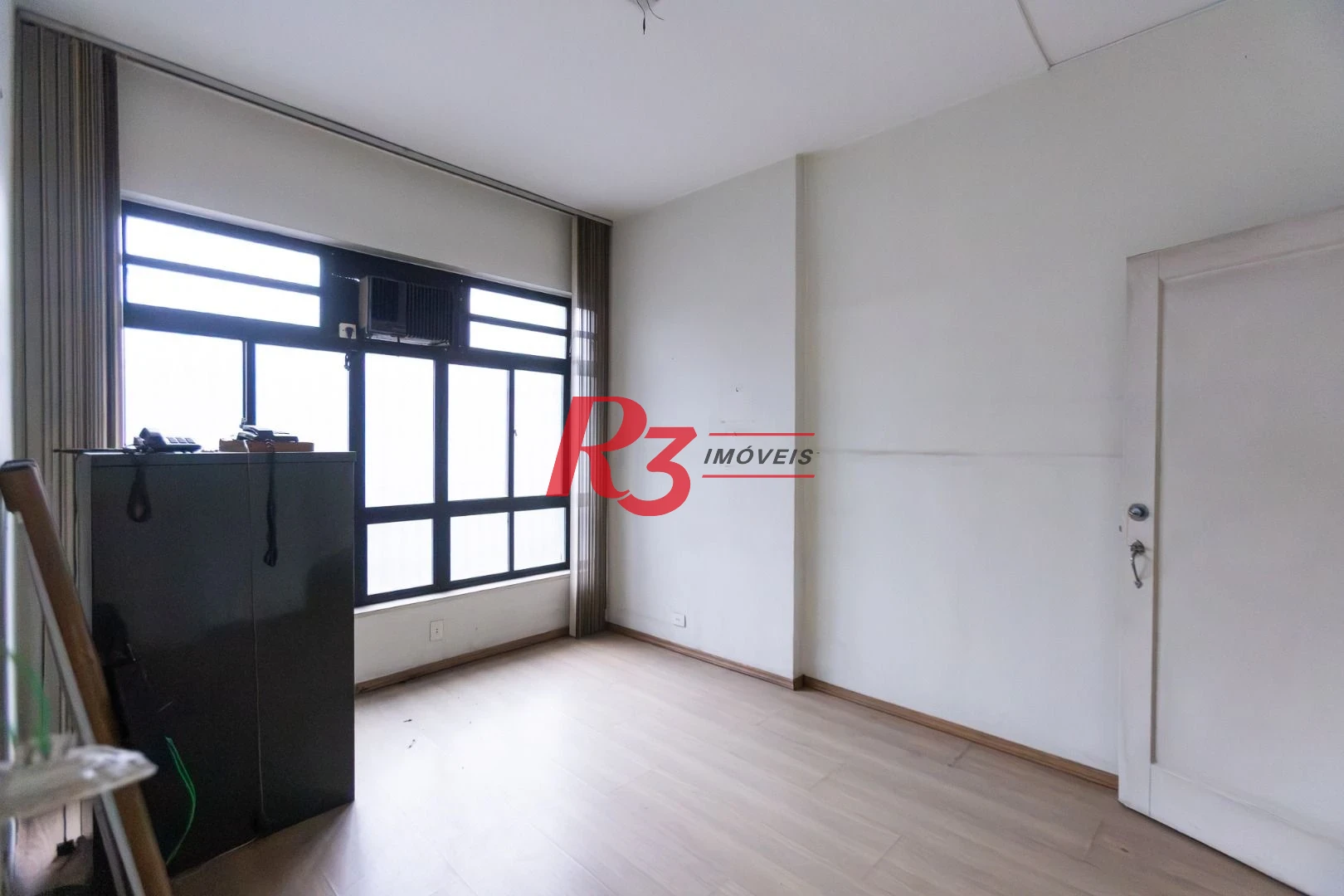 Sala à venda, 50 m² por R$ 470.000,00 - Centro - Santos/SP