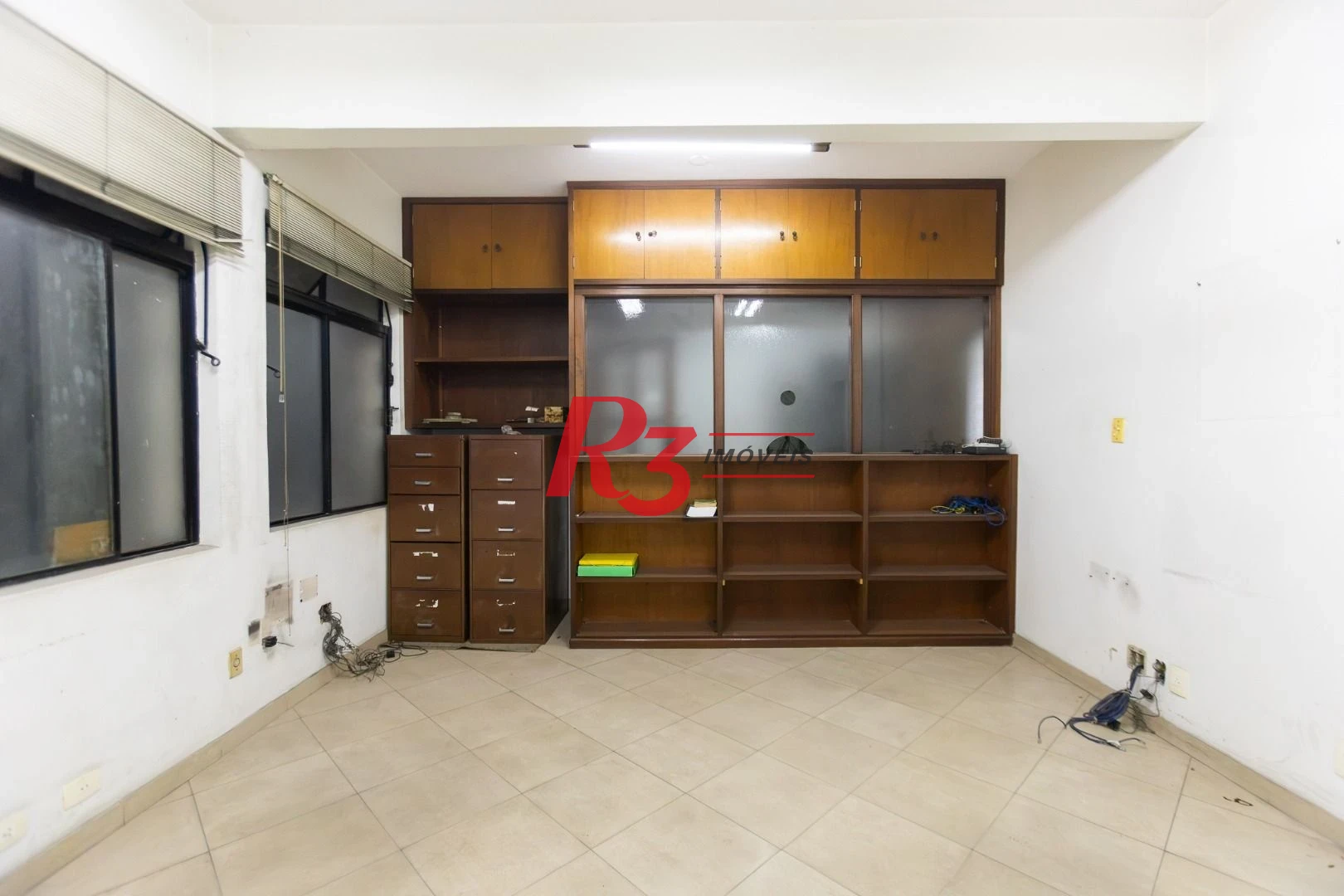 Sala à venda, 50 m² por R$ 470.000,00 - Centro - Santos/SP