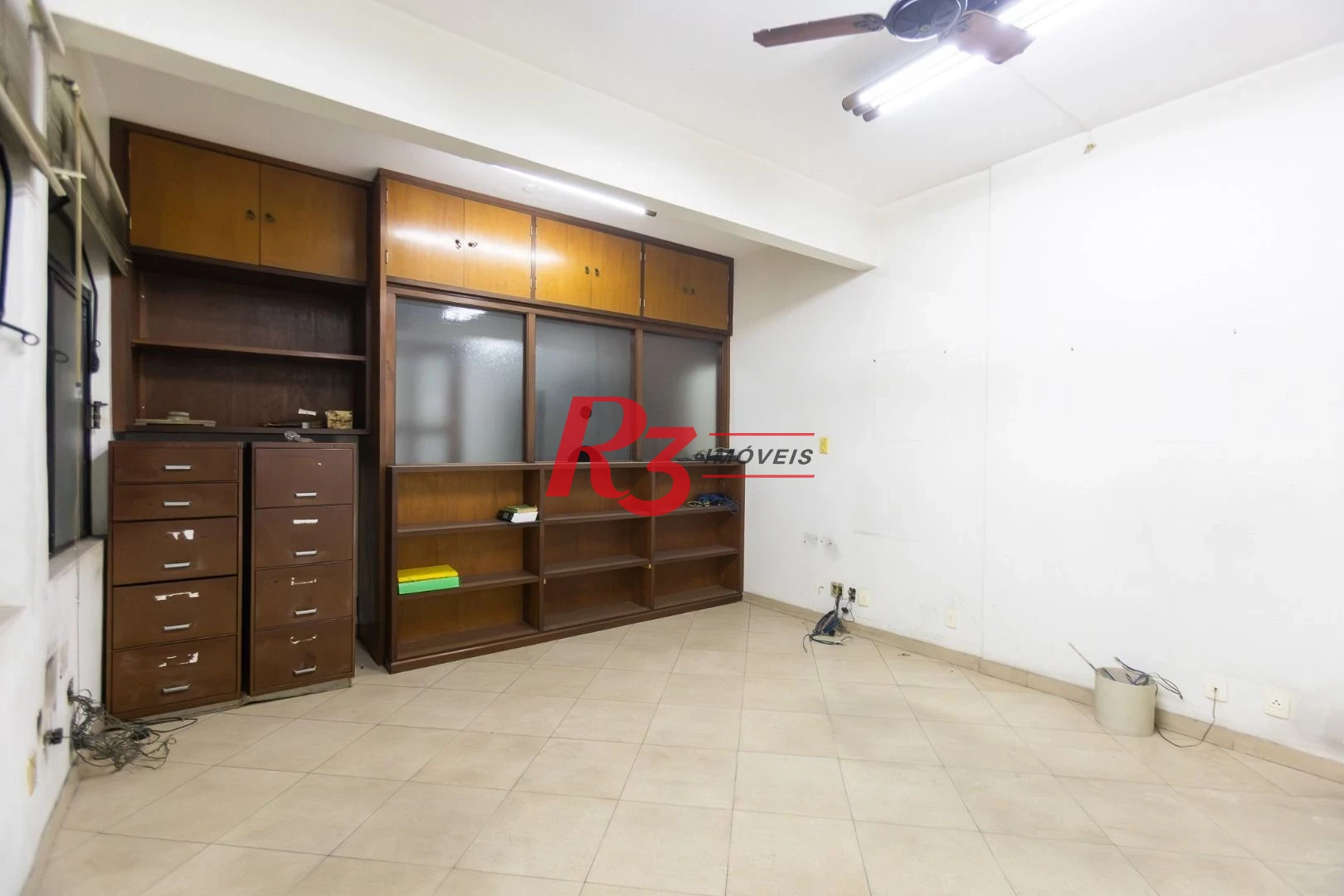 Sala à venda, 50 m² por R$ 470.000,00 - Centro - Santos/SP
