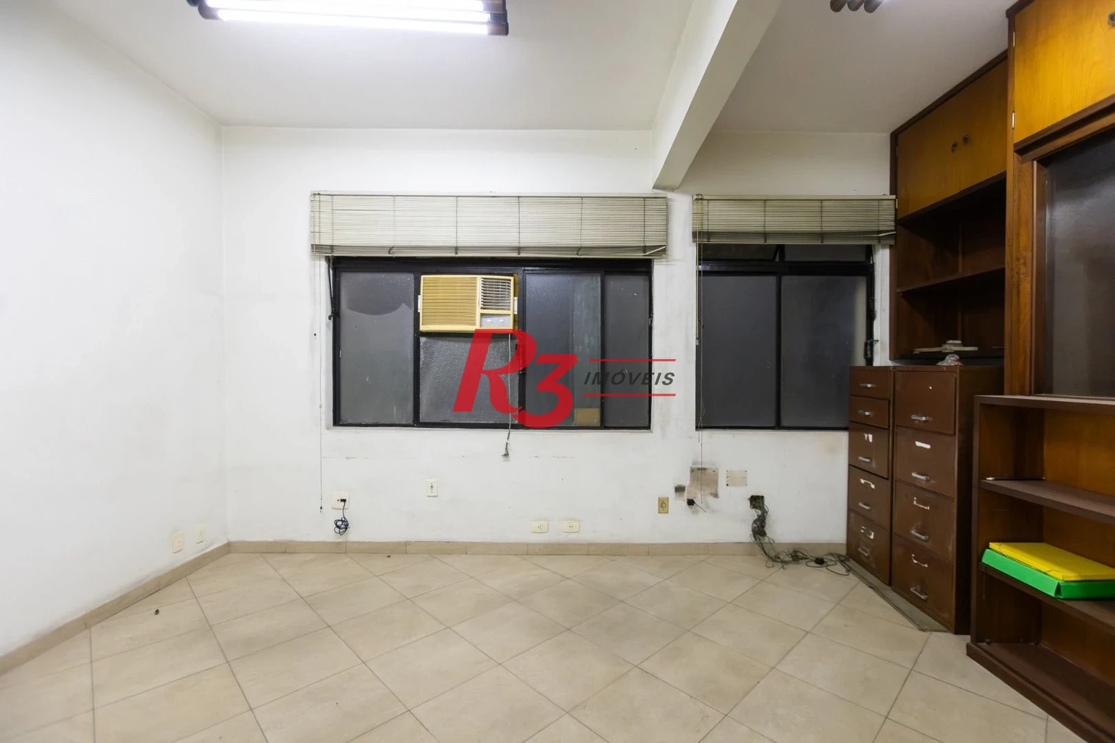 Sala à venda, 50 m² por R$ 470.000,00 - Centro - Santos/SP