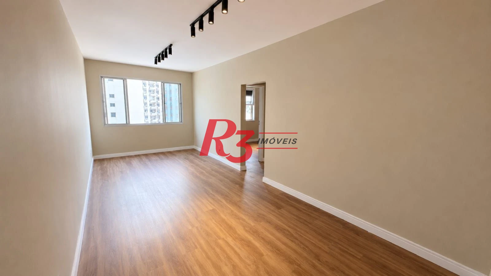 Apartamento com 2 dormitórios à venda, 82 m² por R$ 650.000,00 - Aparecida - Santos/SP