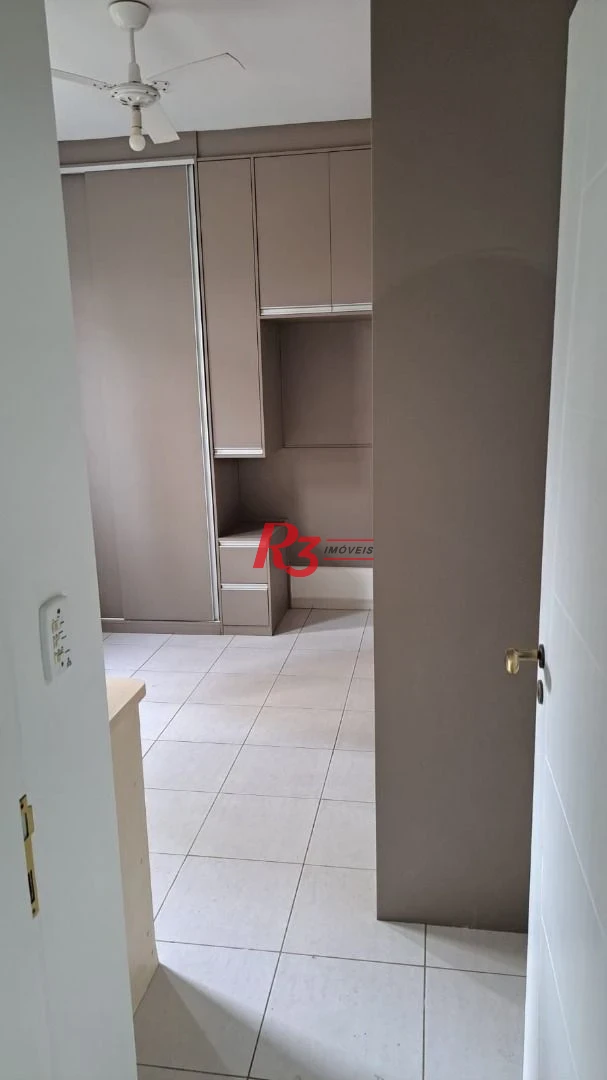 Casa com 5 dormitórios à venda, 263 m² por R$ 2.300.000,00 - Ponta da Praia - Santos/SP