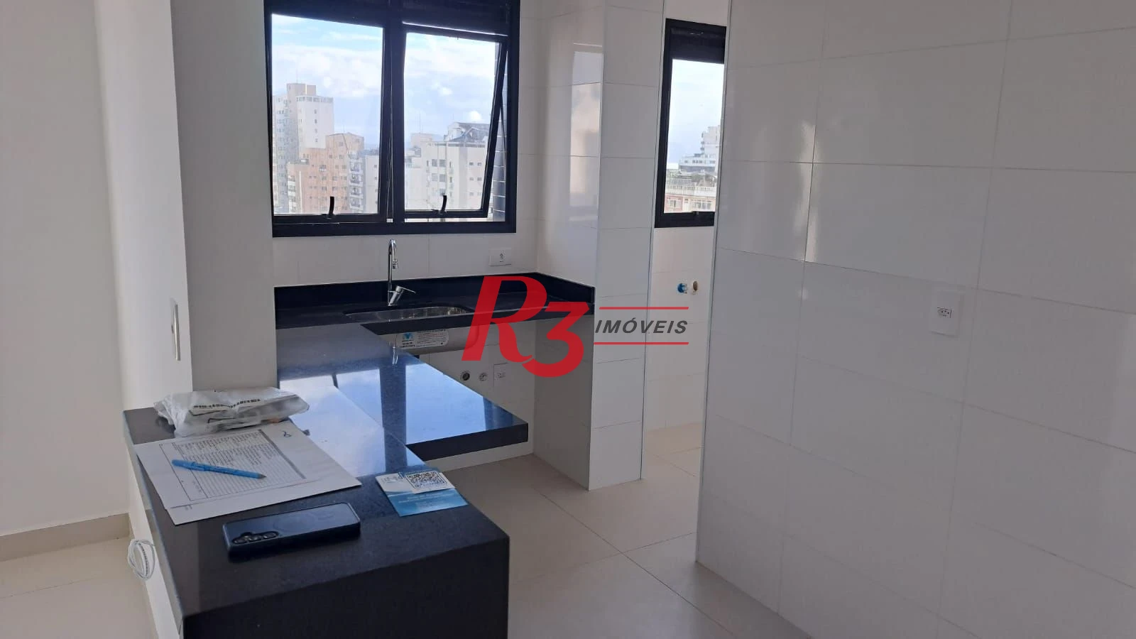 Apartamento com 1 dormitório para alugar, 52 m² por R$ 4.500,02/mês - Aparecida - Santos/SP
