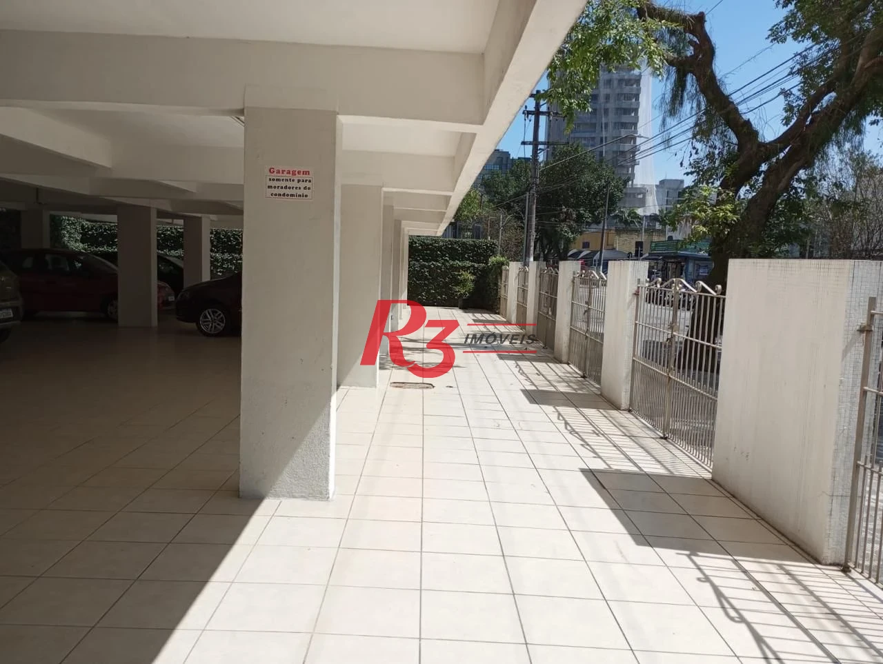 Apartamento com 2 dormitórios à venda, 75 m² por R$ 500.000,00 - Encruzilhada - Santos/SP