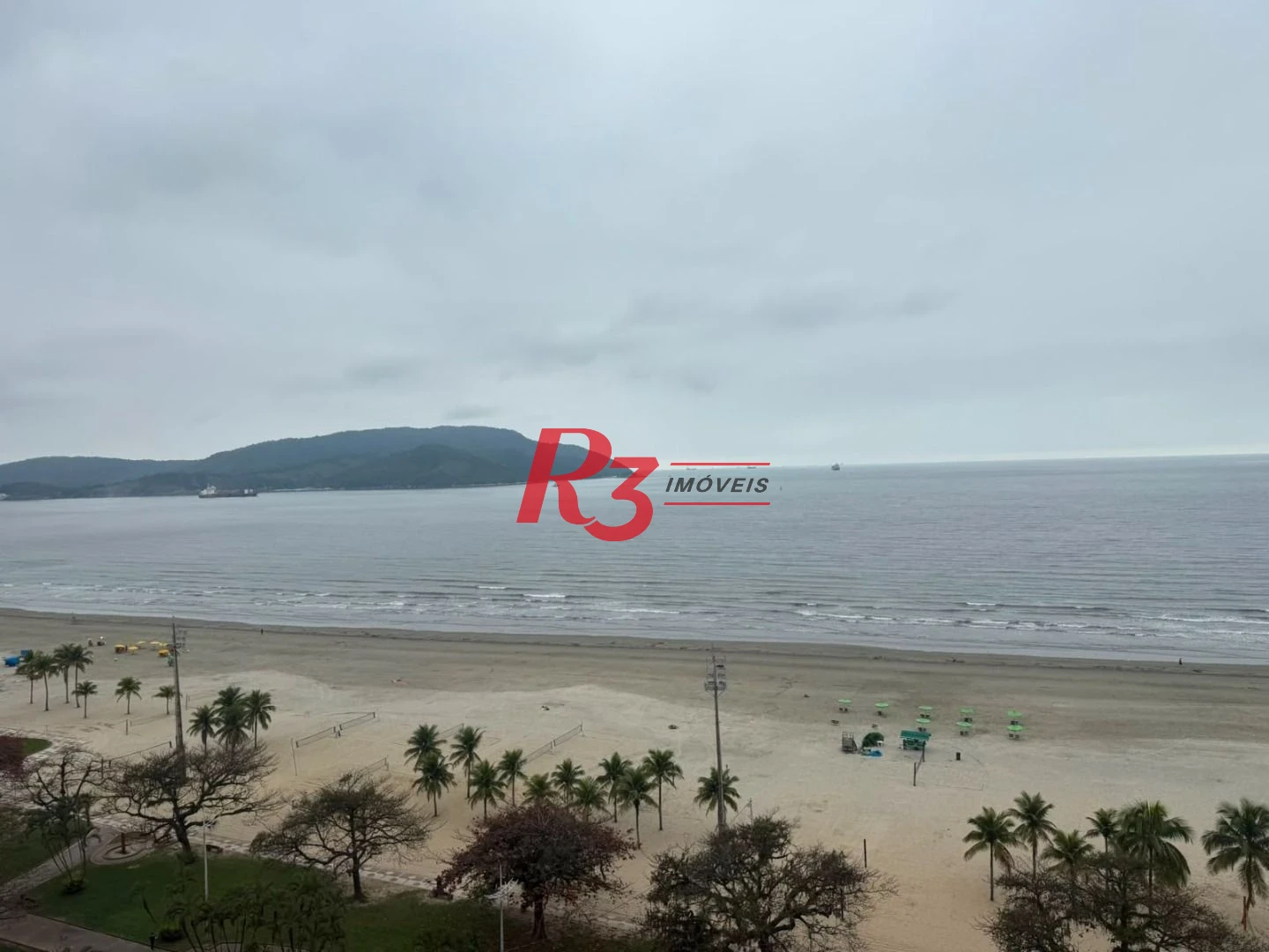 Apartamento com 3 dormitórios à venda, 143 m² por R$ 1.400.000,00 - Boqueirão - Santos/SP