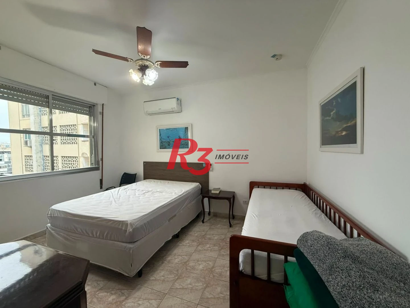 Apartamento com 3 dormitórios à venda, 143 m² por R$ 1.400.000,00 - Boqueirão - Santos/SP