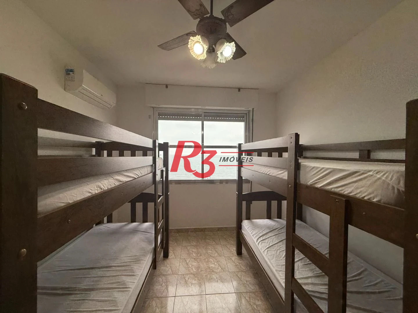 Apartamento com 3 dormitórios à venda, 143 m² por R$ 1.400.000,00 - Boqueirão - Santos/SP