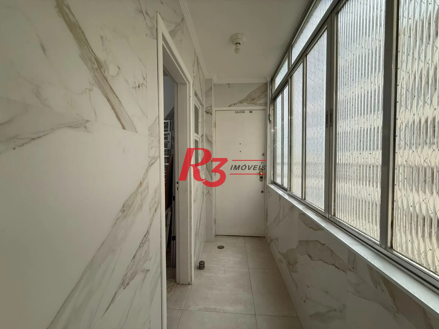 Apartamento com 3 dormitórios à venda, 143 m² por R$ 1.400.000,00 - Boqueirão - Santos/SP