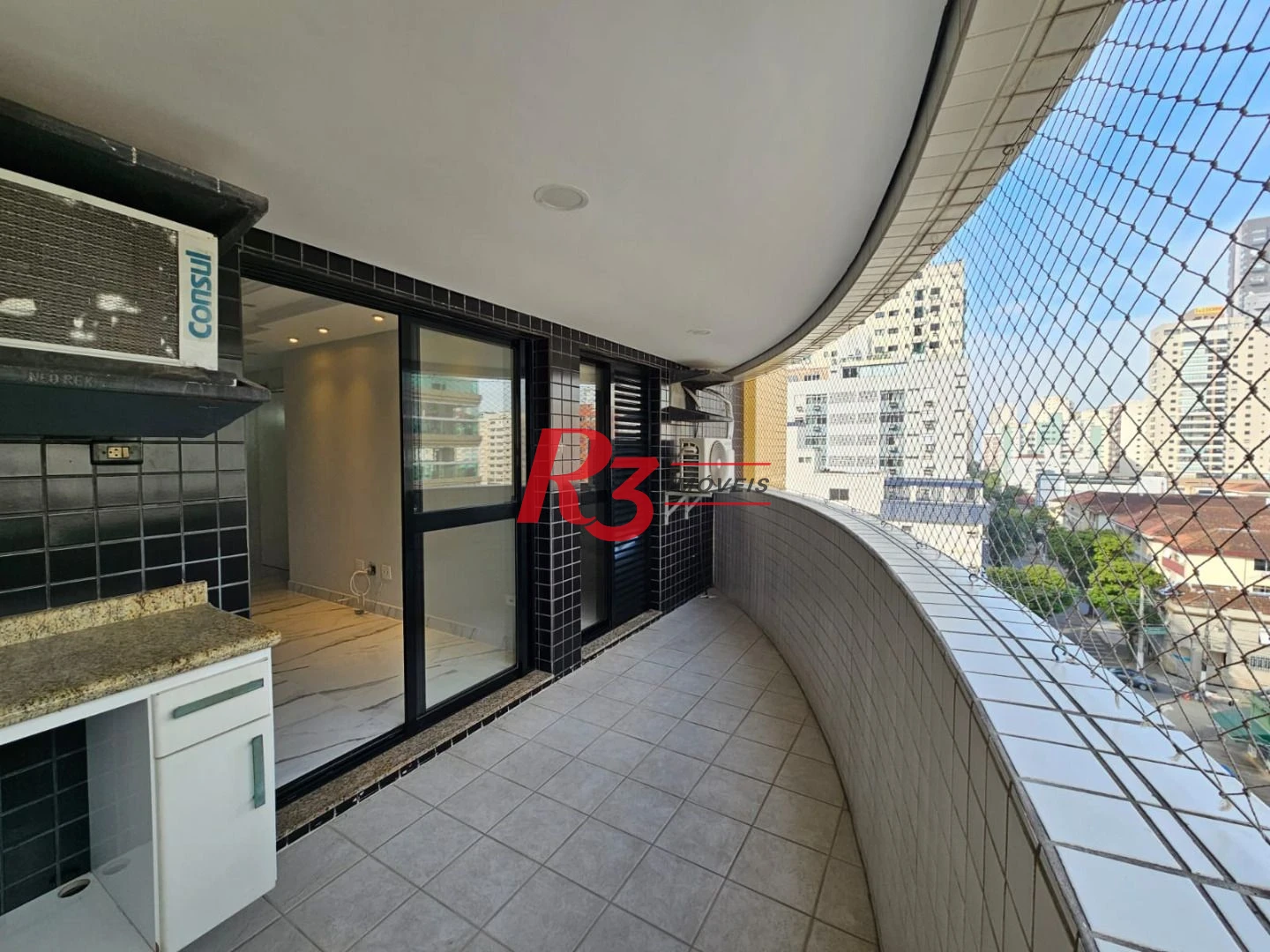 Apartamento com 3 dormitórios à venda, 122 m² por R$ 1.250.000,00 - Pompéia - Santos/SP