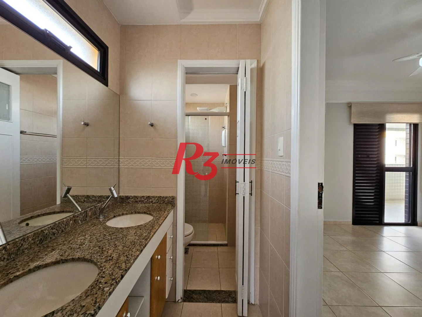 Apartamento com 3 dormitórios à venda, 122 m² por R$ 1.250.000,00 - Pompéia - Santos/SP