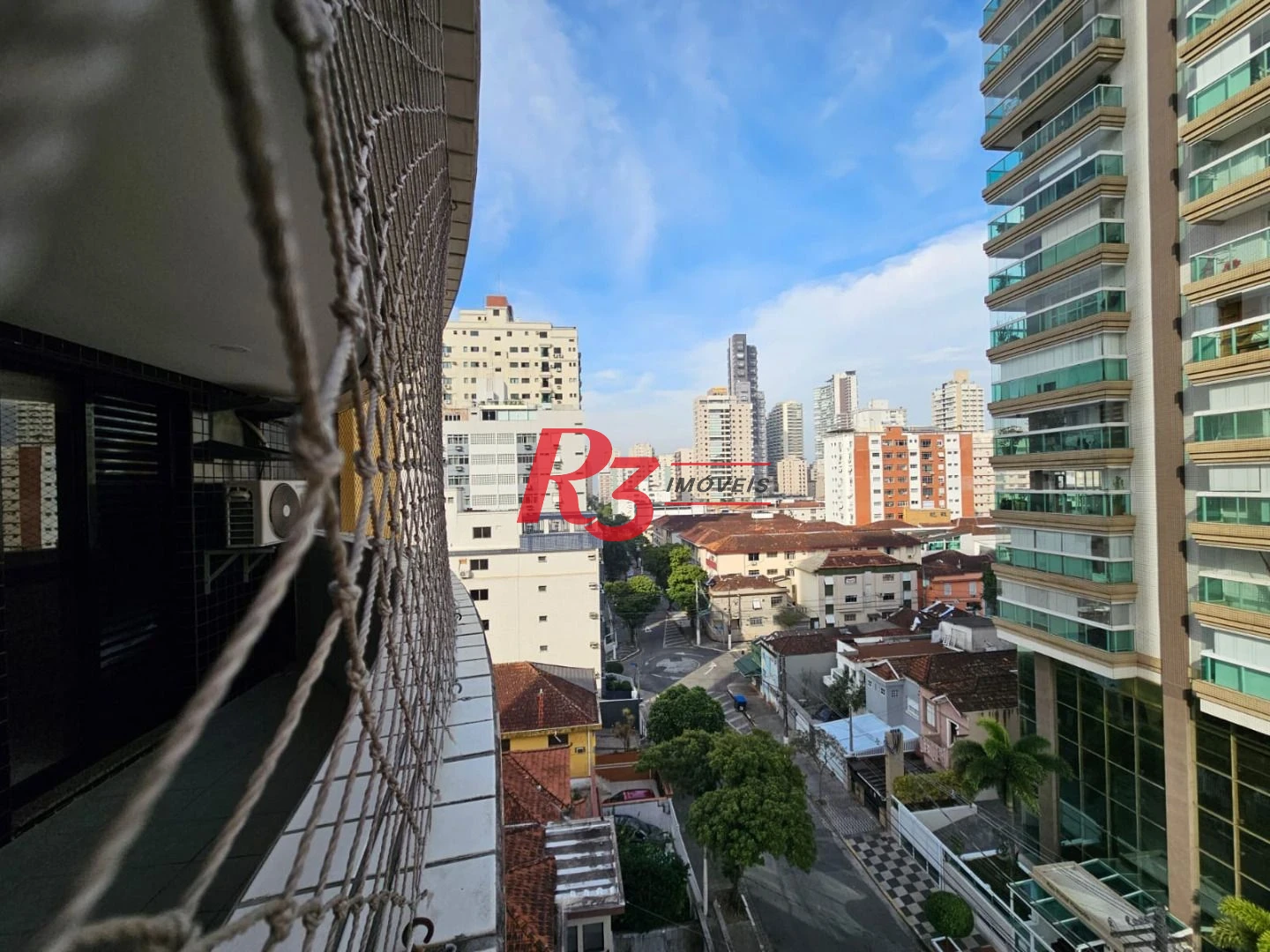 Apartamento com 3 dormitórios à venda, 122 m² por R$ 1.250.000,00 - Pompéia - Santos/SP