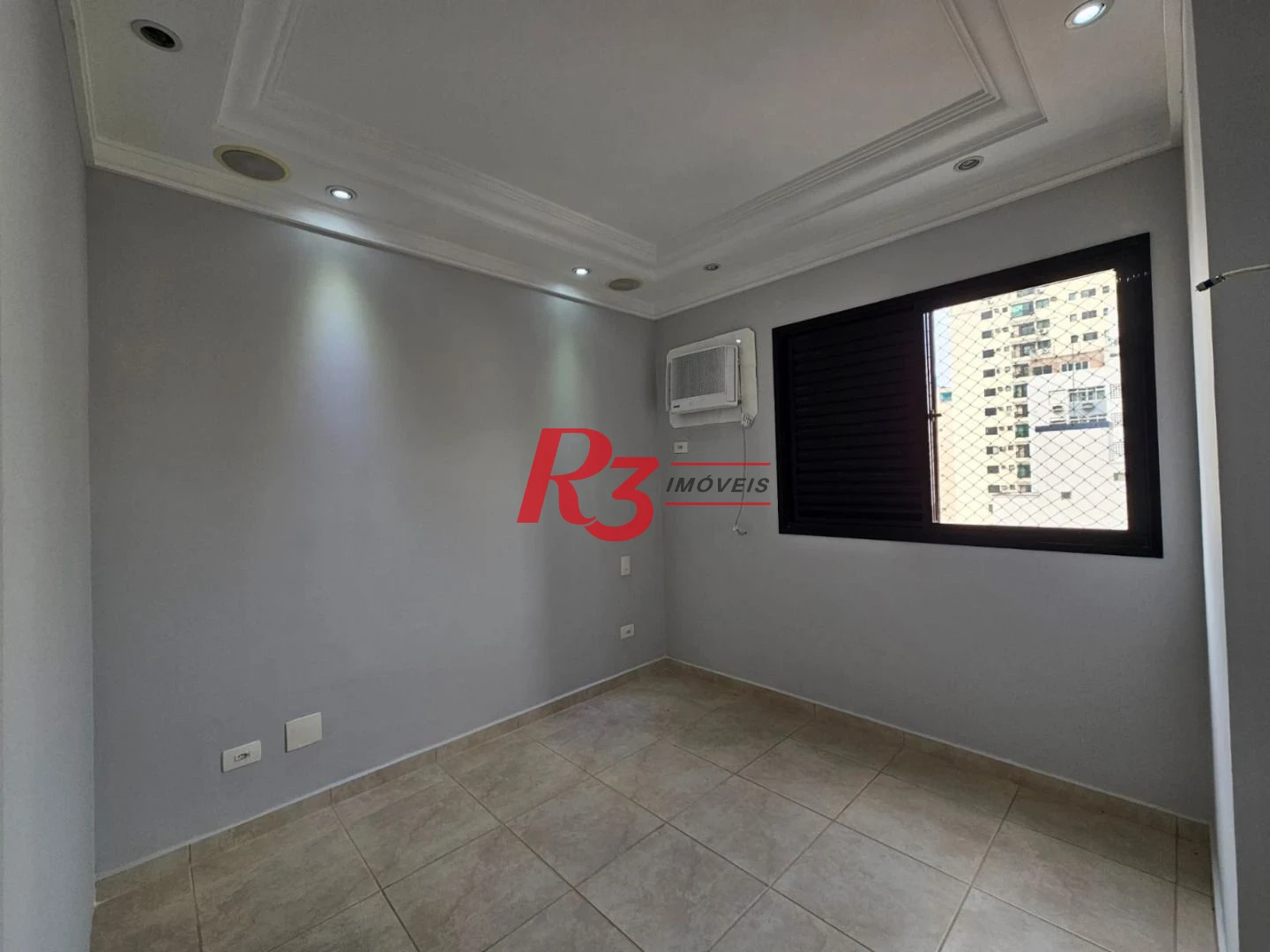 Apartamento com 3 dormitórios à venda, 122 m² por R$ 1.250.000,00 - Pompéia - Santos/SP
