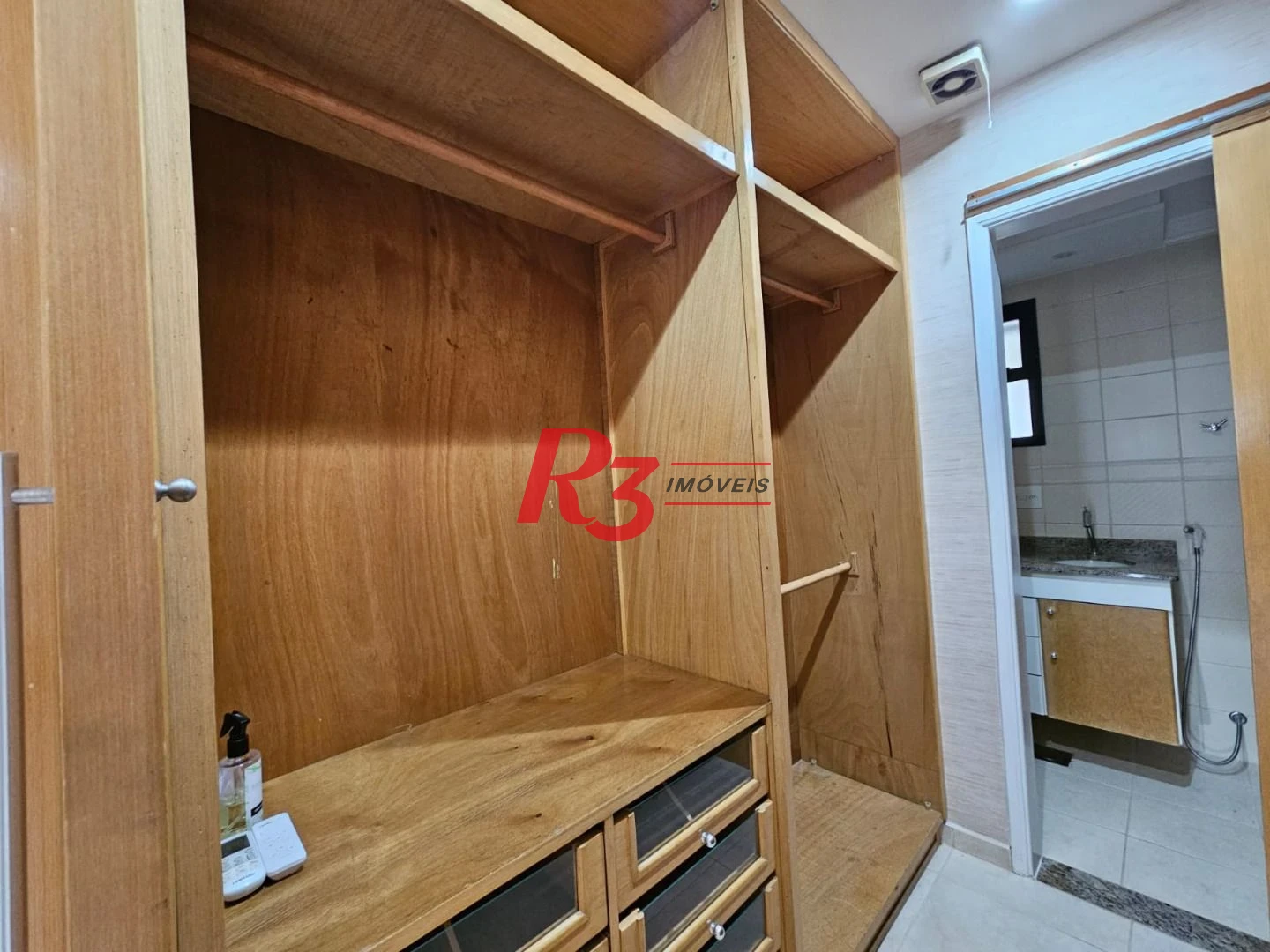 Apartamento com 3 dormitórios à venda, 122 m² por R$ 1.250.000,00 - Pompéia - Santos/SP
