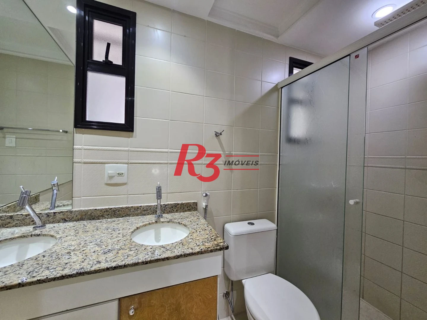 Apartamento com 3 dormitórios à venda, 122 m² por R$ 1.250.000,00 - Pompéia - Santos/SP