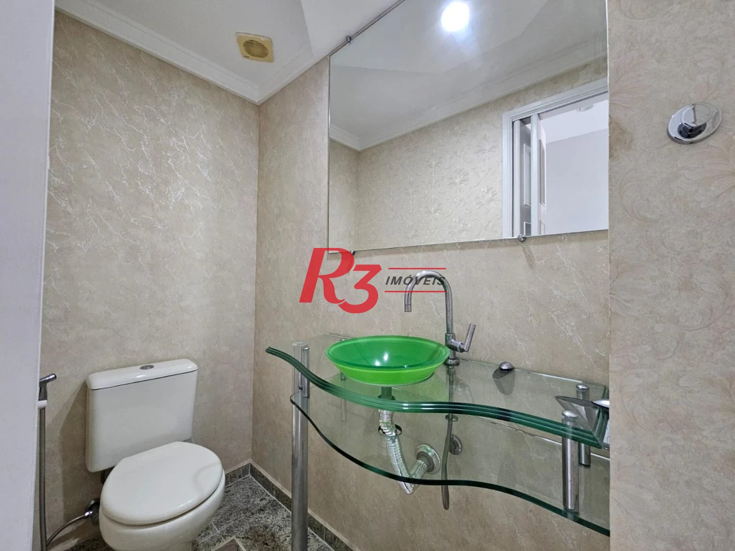 Apartamento com 3 dormitórios à venda, 122 m² por R$ 1.250.000,00 - Pompéia - Santos/SP