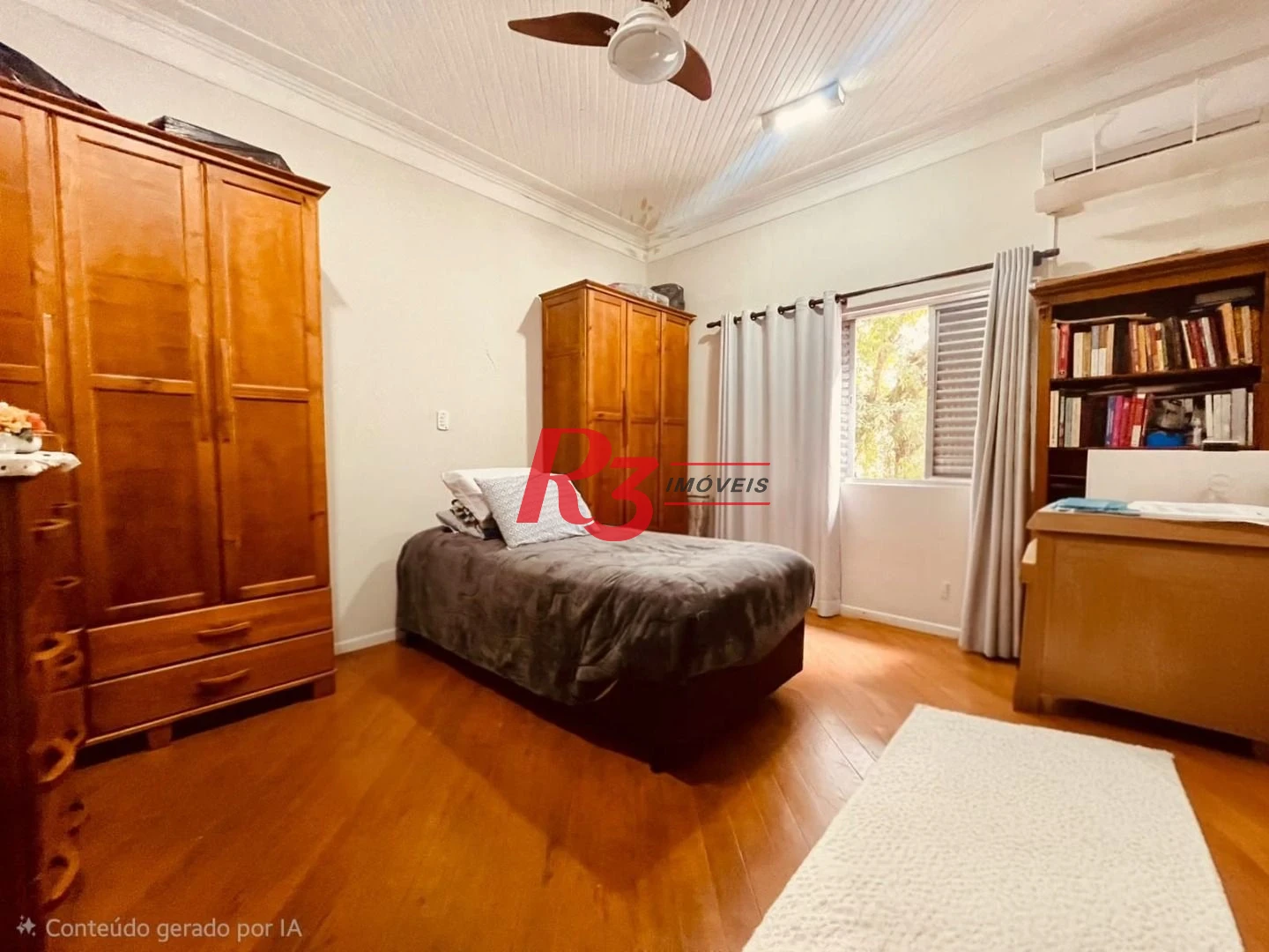 Sobrado com 2 dormitórios à venda, 100 m² por R$ 1.290.000,00 - Aparecida - Santos/SP